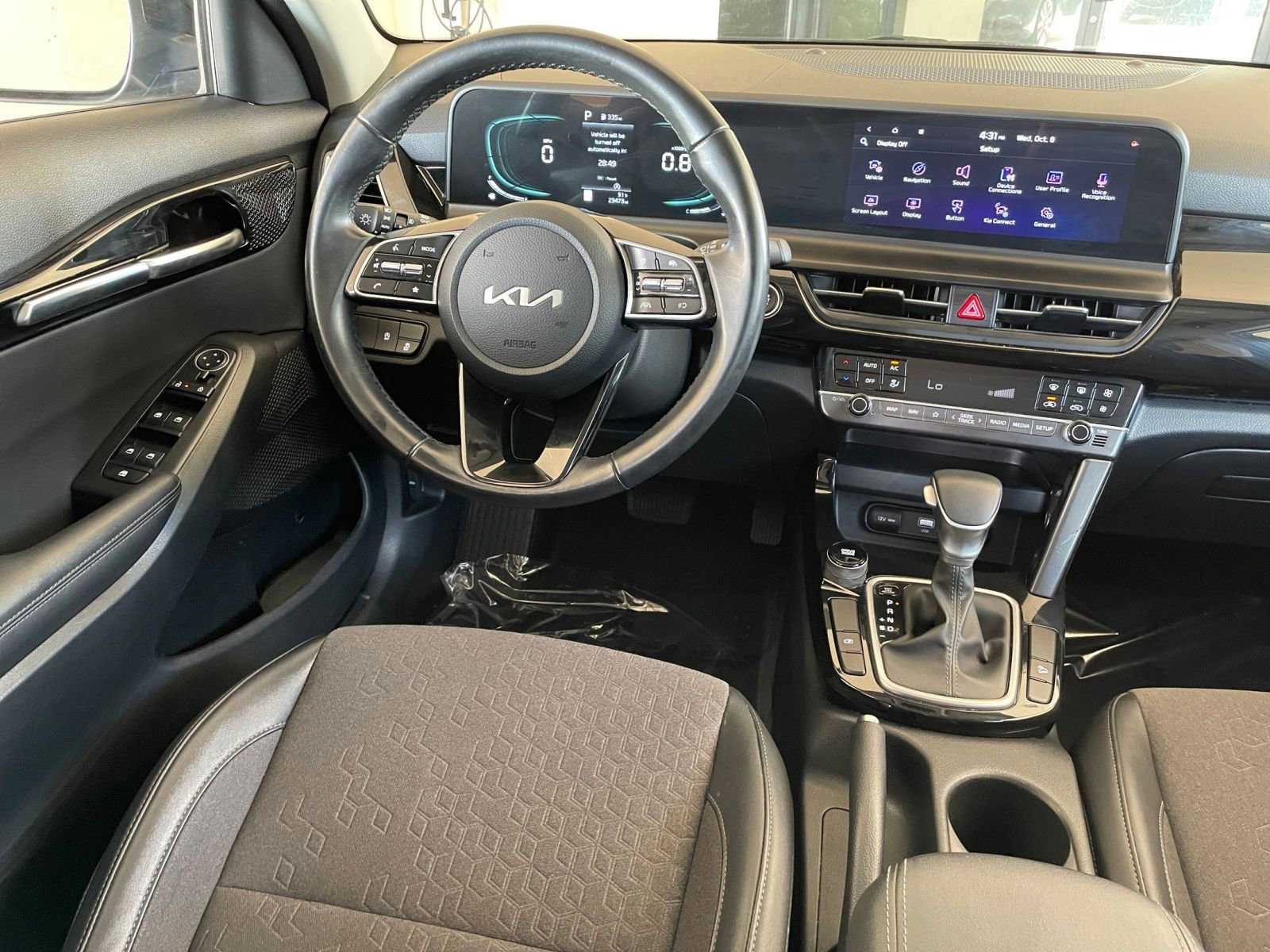 Thumbnail: 2025 Kia Seltos - 33