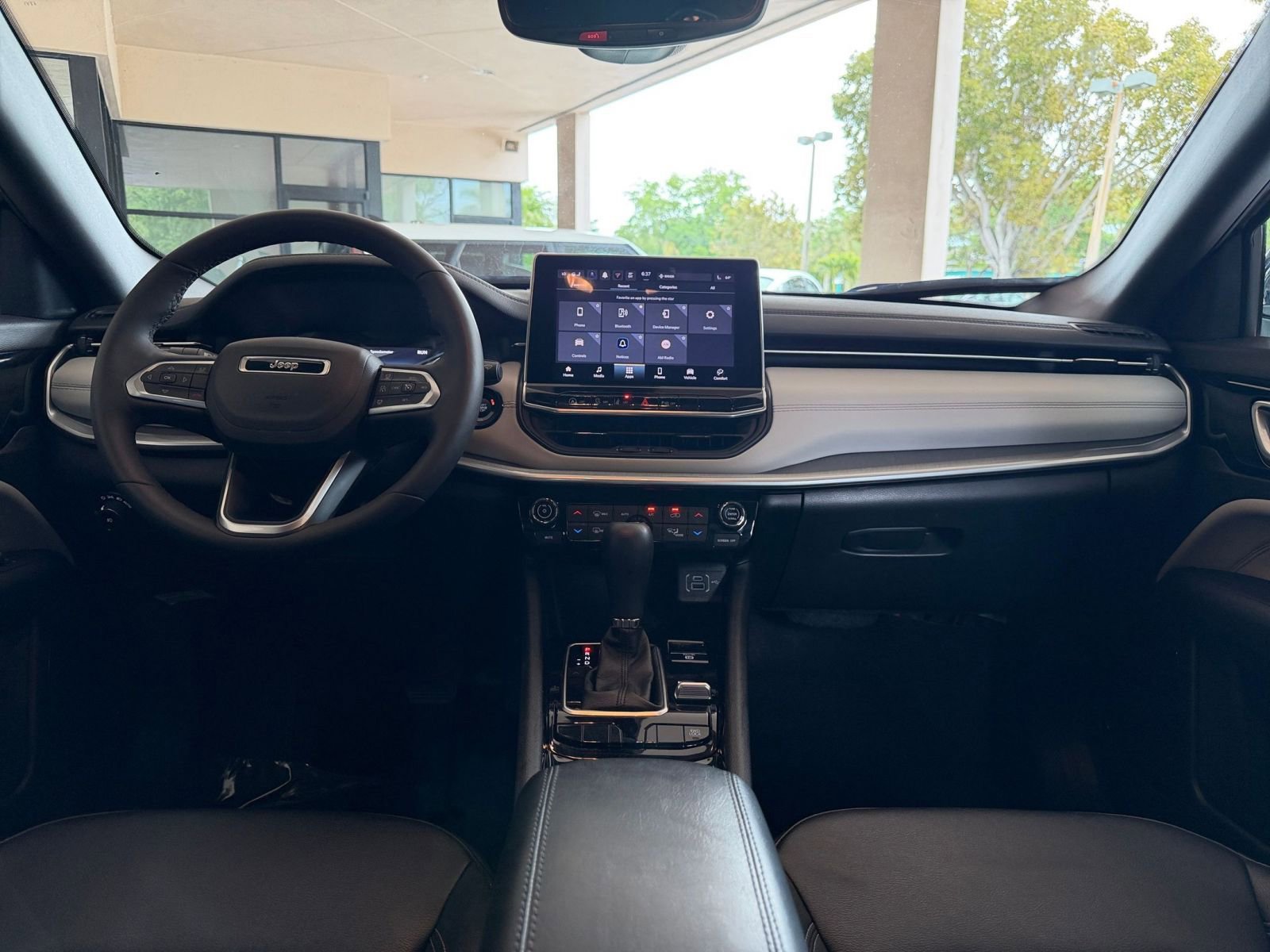 Thumbnail: 2025 Jeep Compass - 28