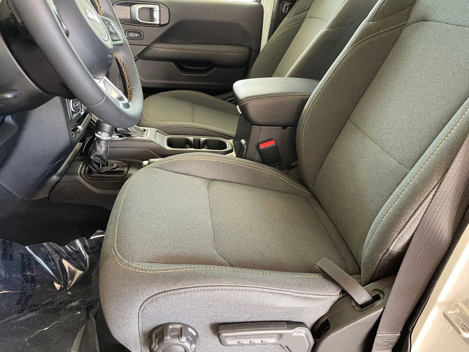 Thumbnail: 2025 Jeep Wrangler - 25