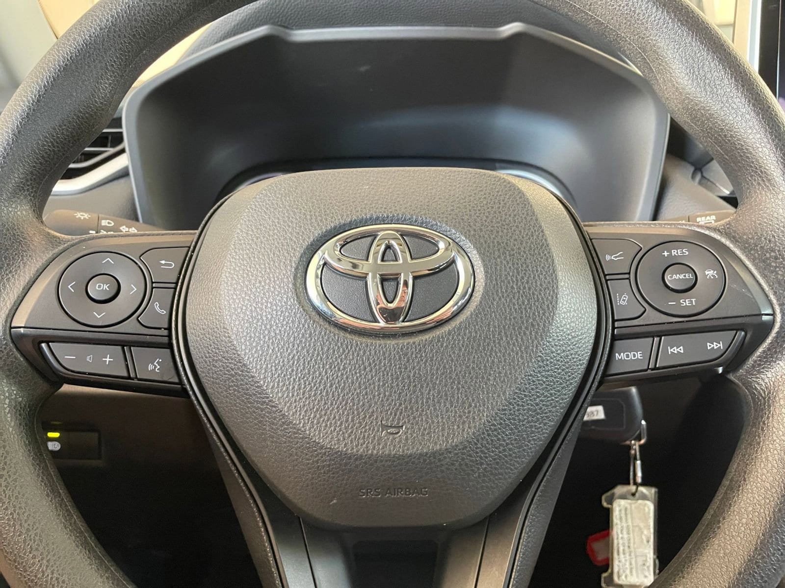 Thumbnail: 2025 Toyota RAV4 - 25