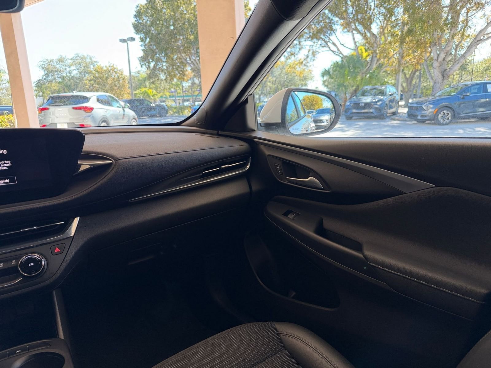 Thumbnail: 2025 Buick Envista - 30