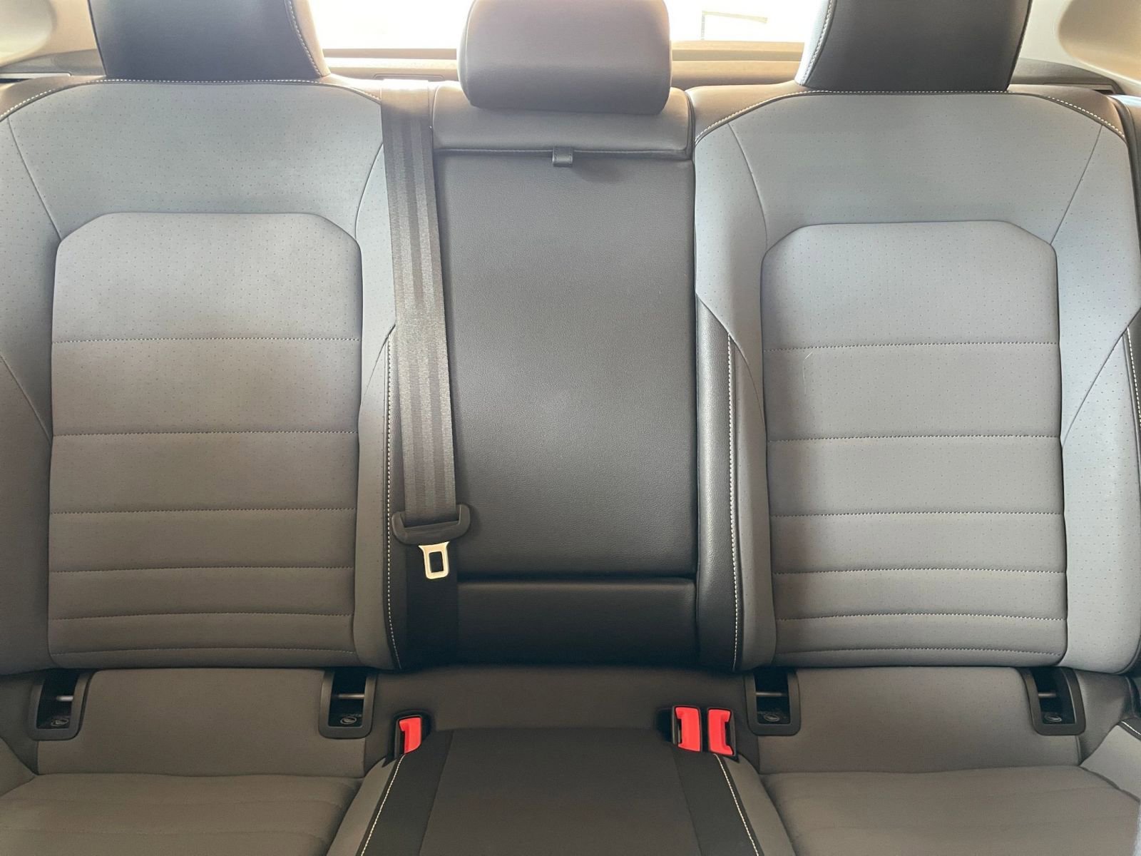 Thumbnail: 2025 Volkswagen Jetta - 32