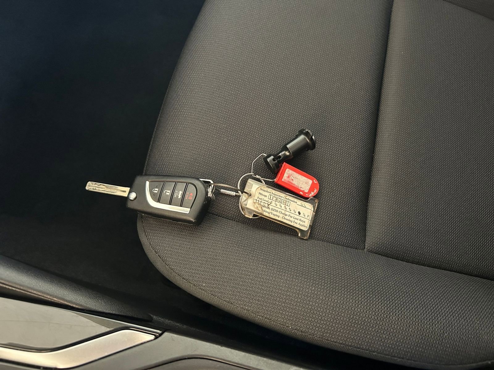 Thumbnail: 2025 Toyota Corolla - 18