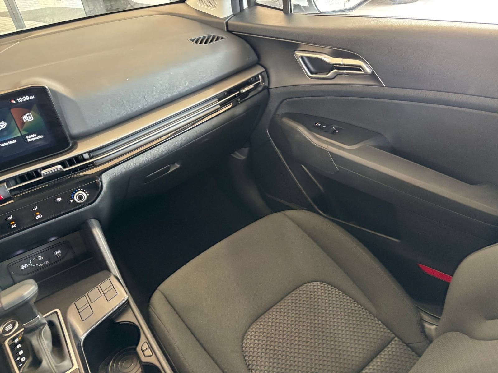 Thumbnail: 2026 Kia Sportage - 34