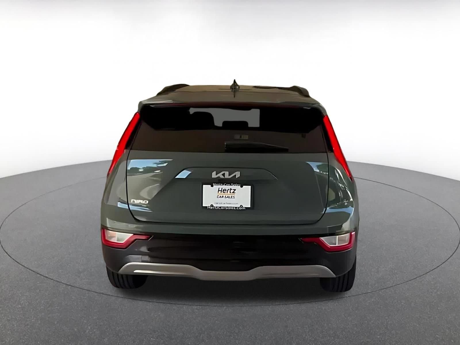 Thumbnail: 2024 Kia Niro - 11