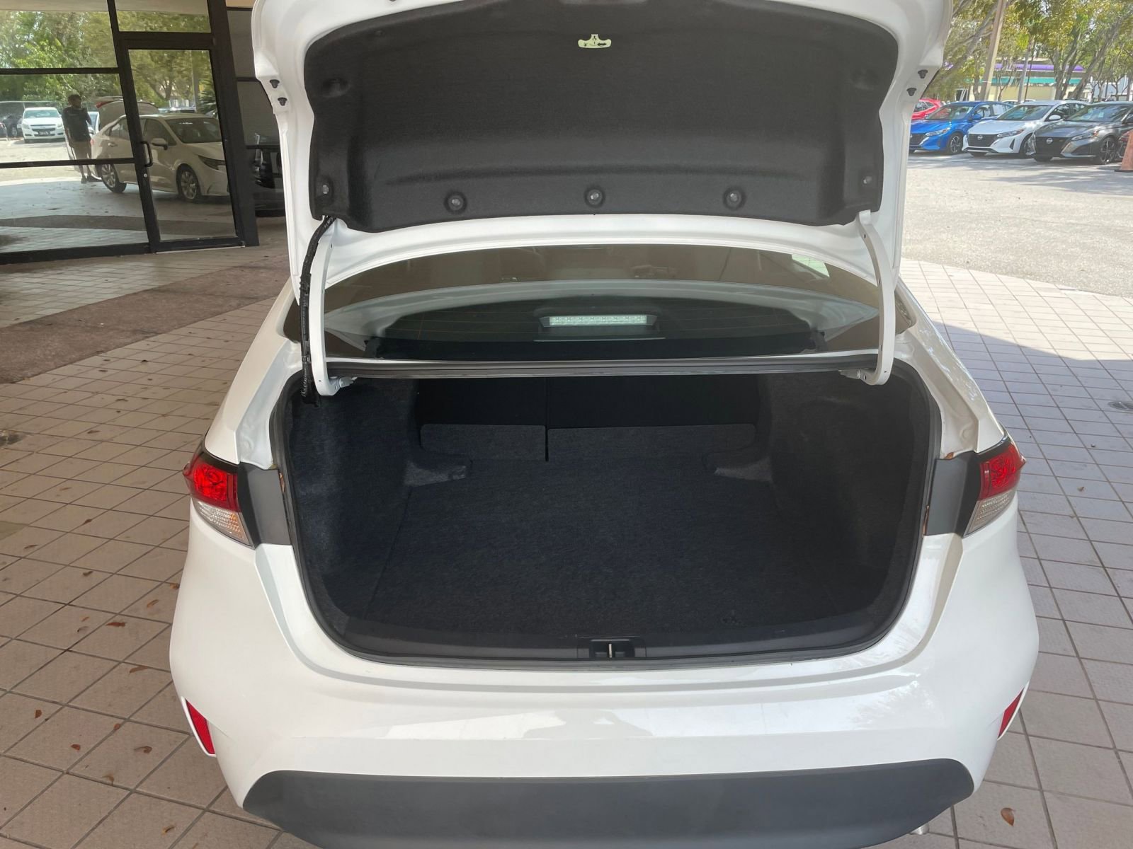 Thumbnail: 2025 Toyota Corolla - 27