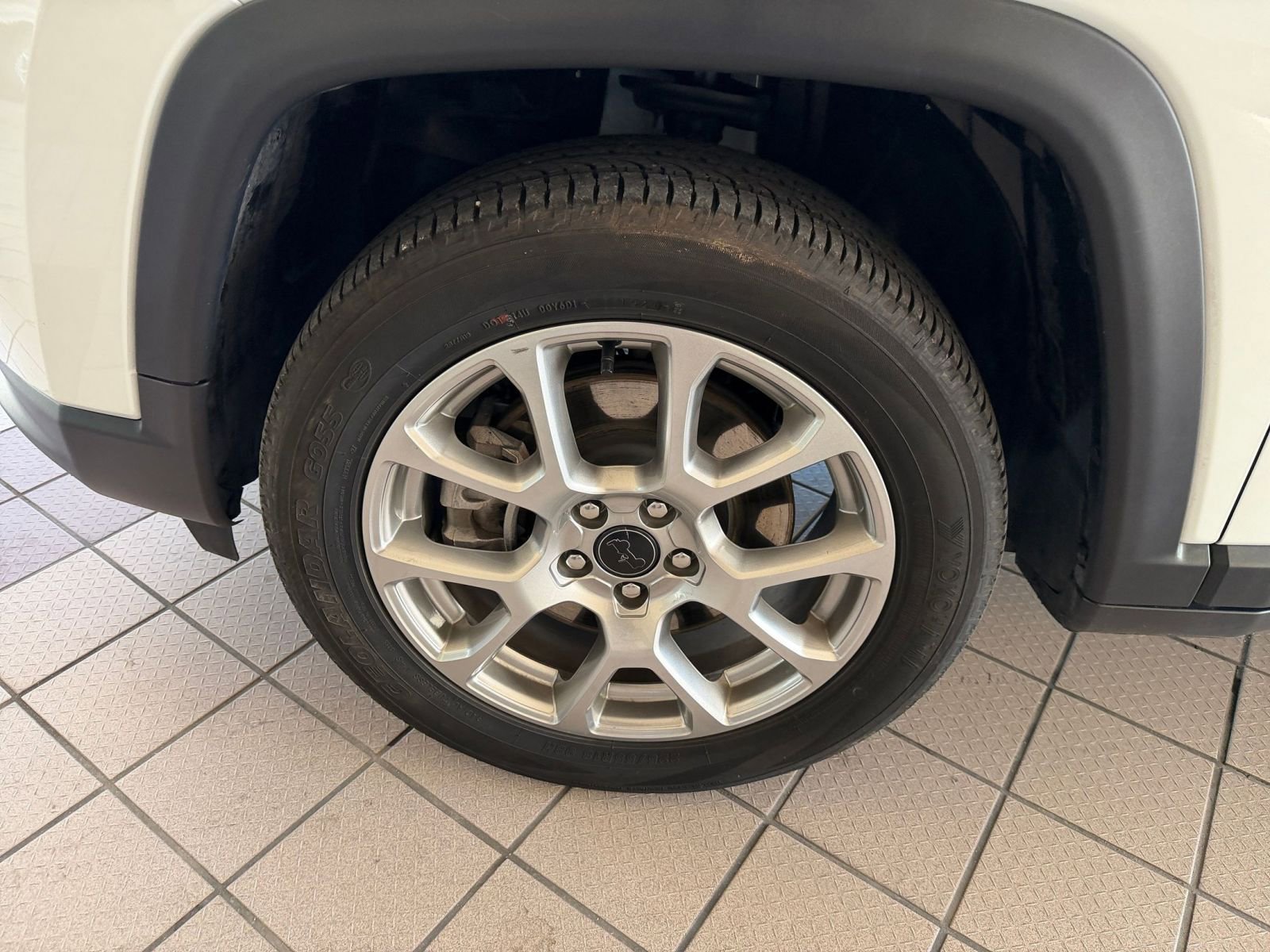 Thumbnail: 2025 Jeep Compass - 24