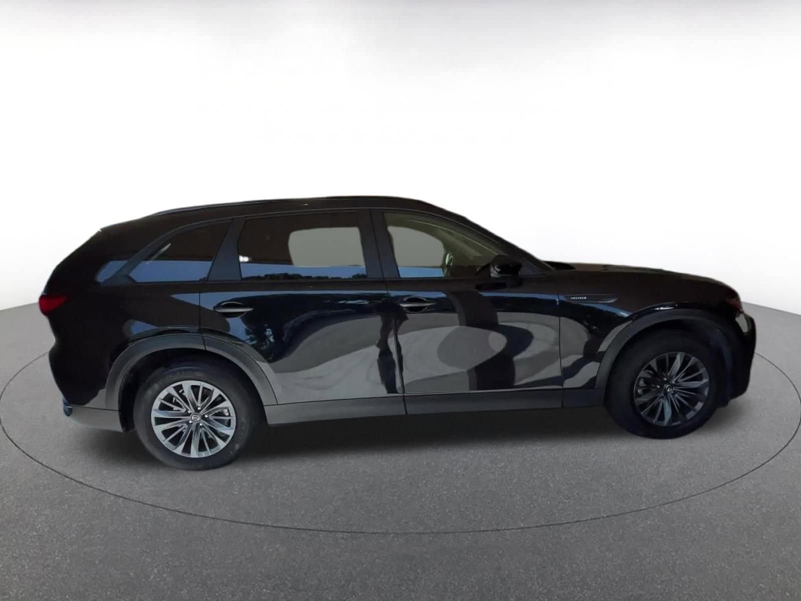 Thumbnail: 2025 Mazda CX-70 - 16