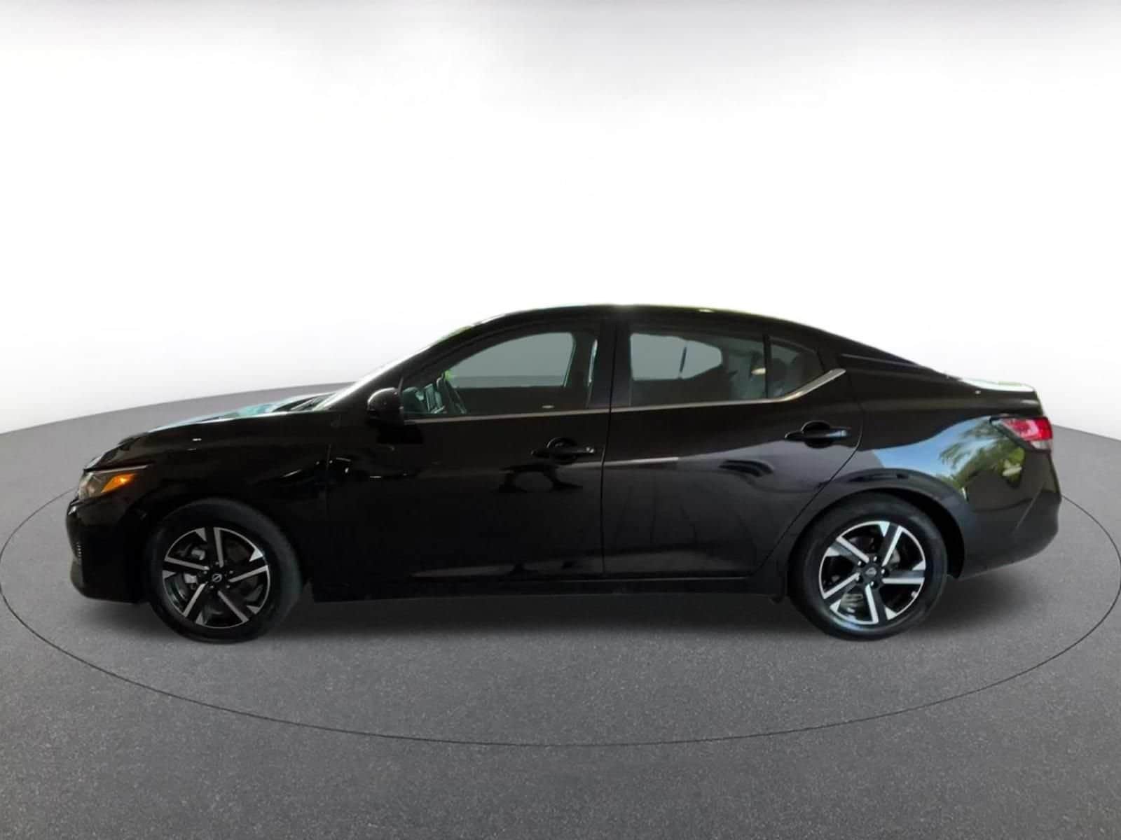 Thumbnail: 2025 Nissan Sentra - 6