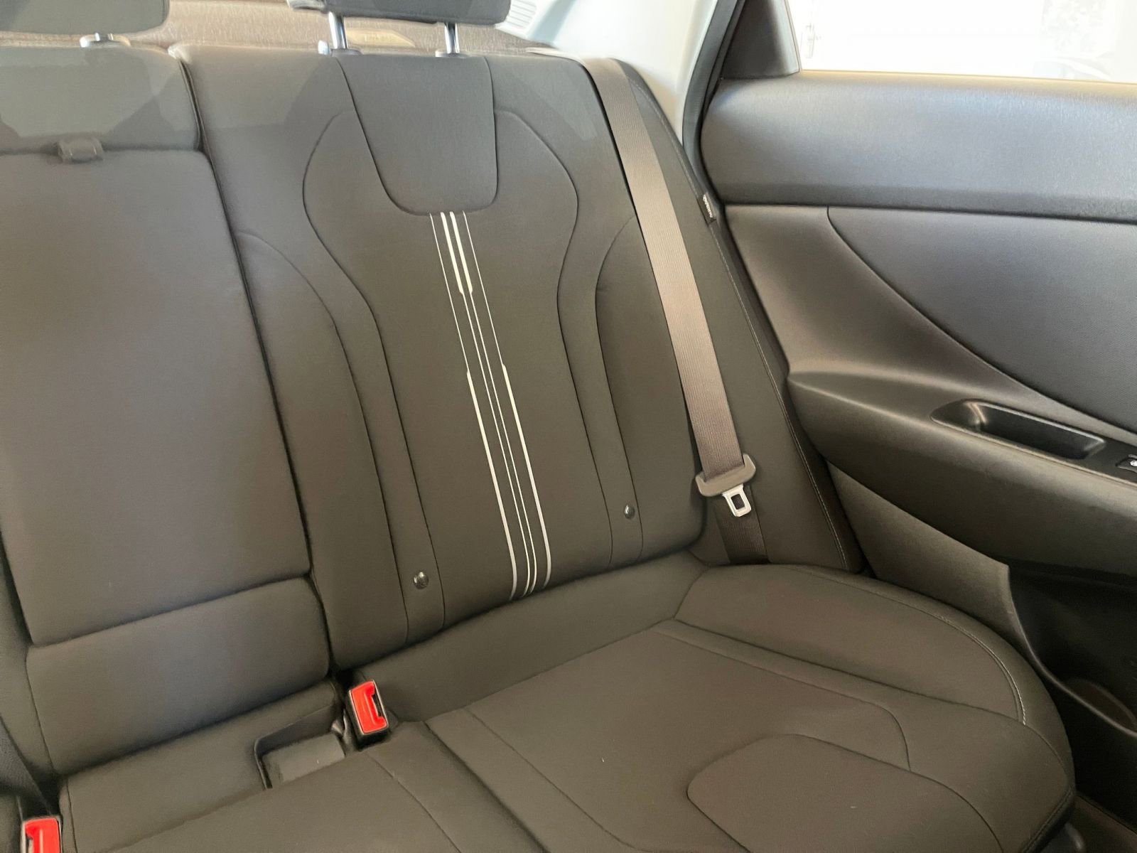 Thumbnail: 2025 Hyundai Elantra - 34