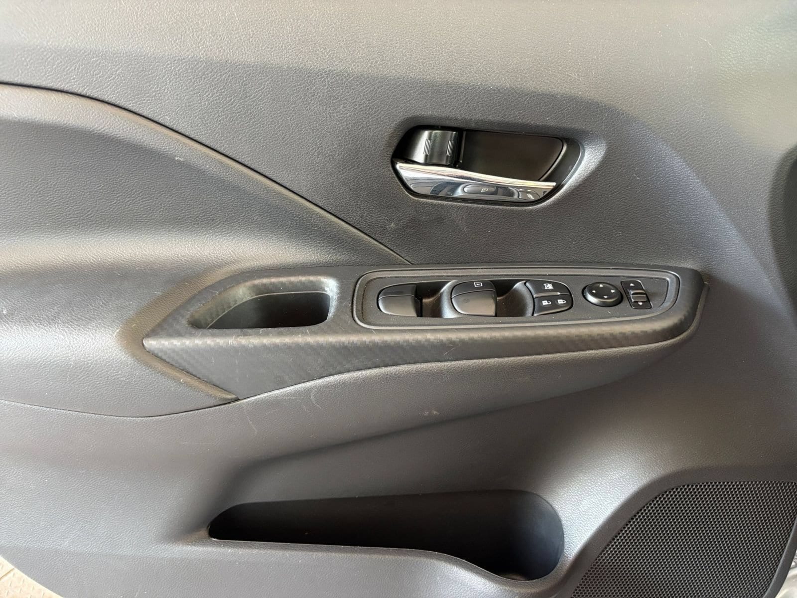Thumbnail: 2025 Nissan Versa - 15