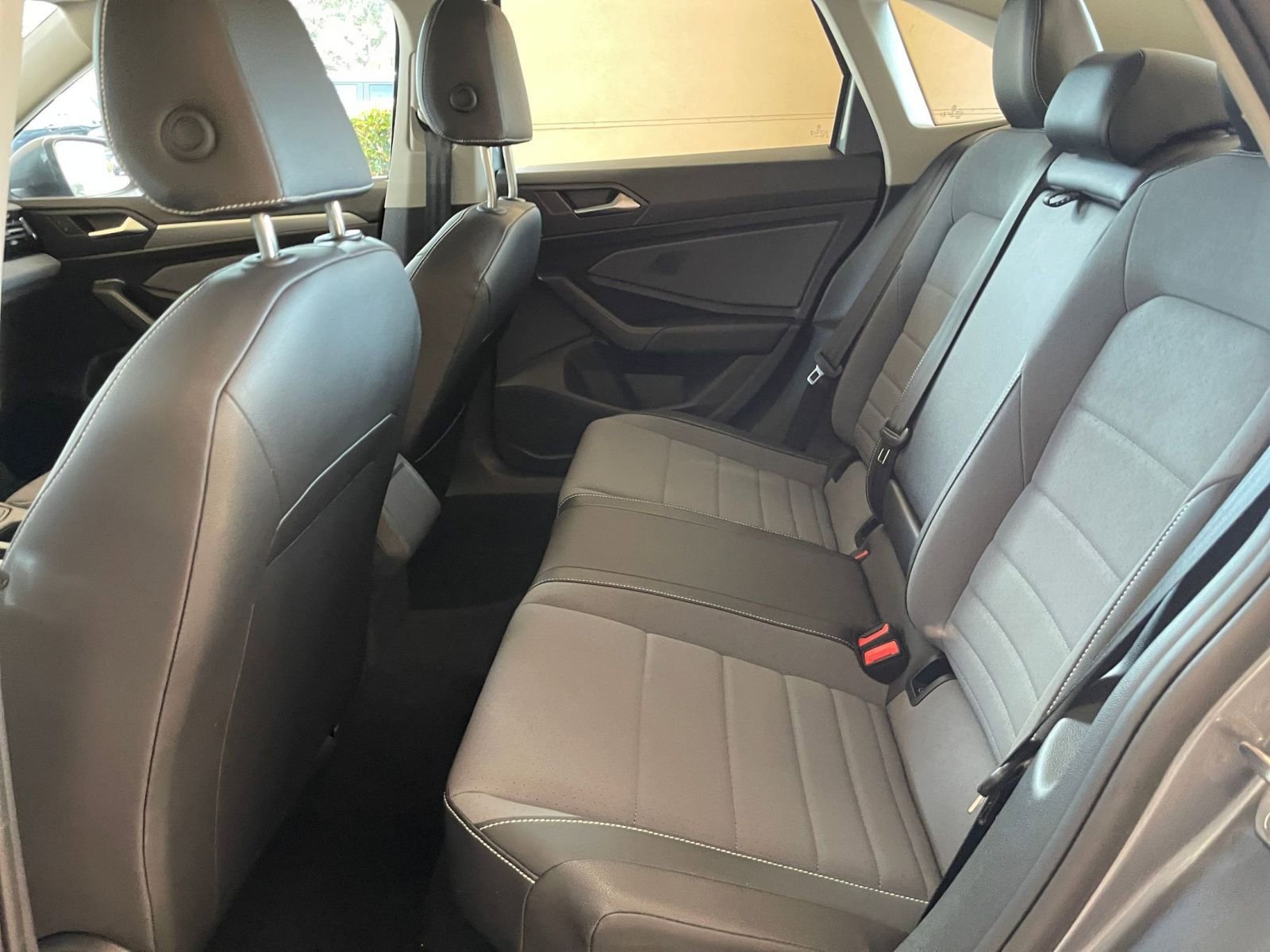 Thumbnail: 2025 Volkswagen Jetta - 20