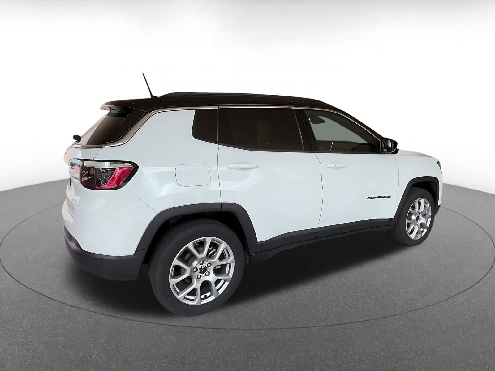 Thumbnail: 2025 Jeep Compass - 13