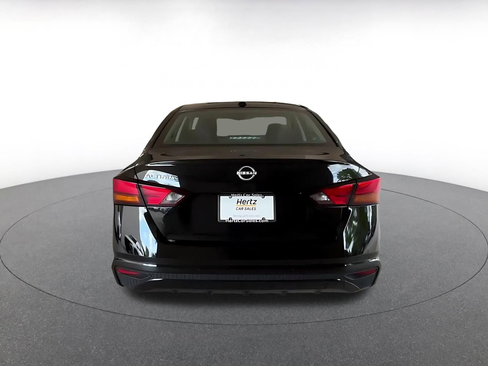 Thumbnail: 2025 Nissan Altima - 11