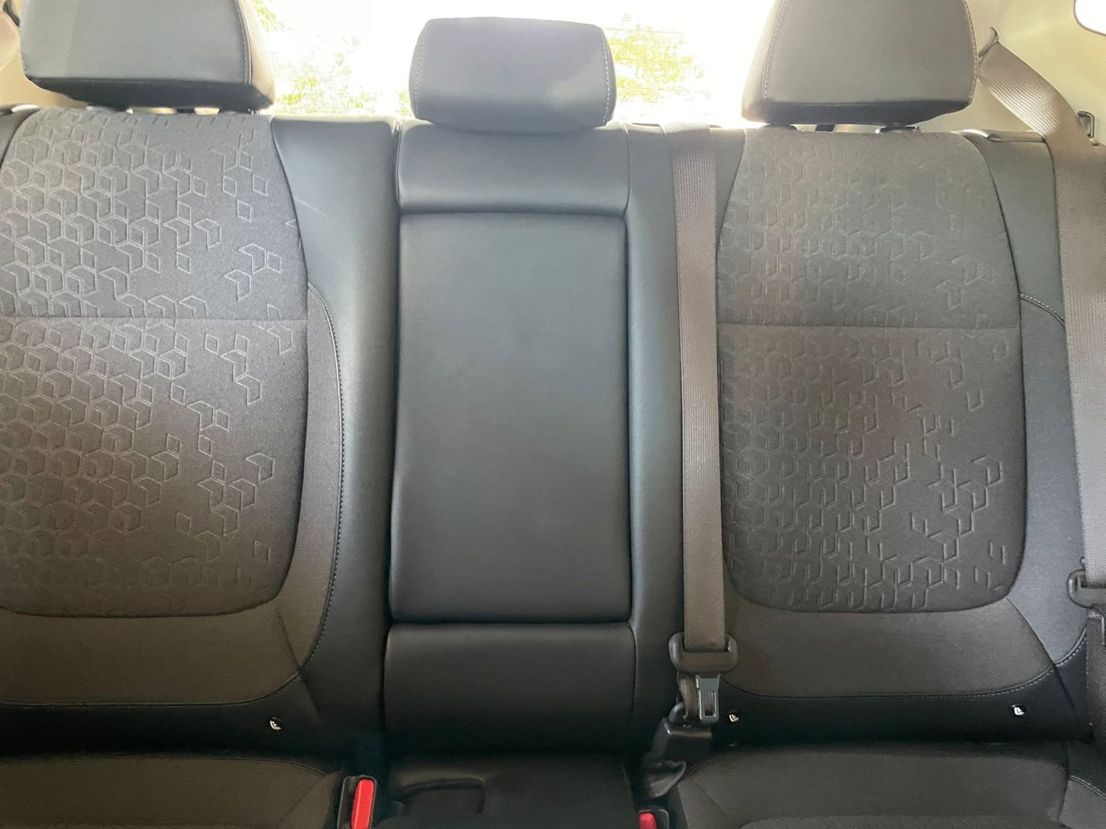 Thumbnail: 2025 Kia Seltos - 34