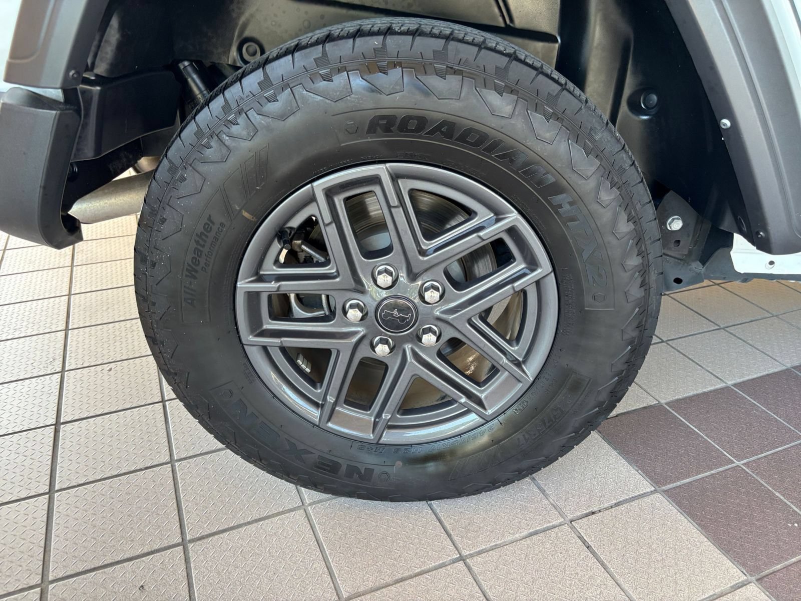 Thumbnail: 2025 Jeep Wrangler - 24