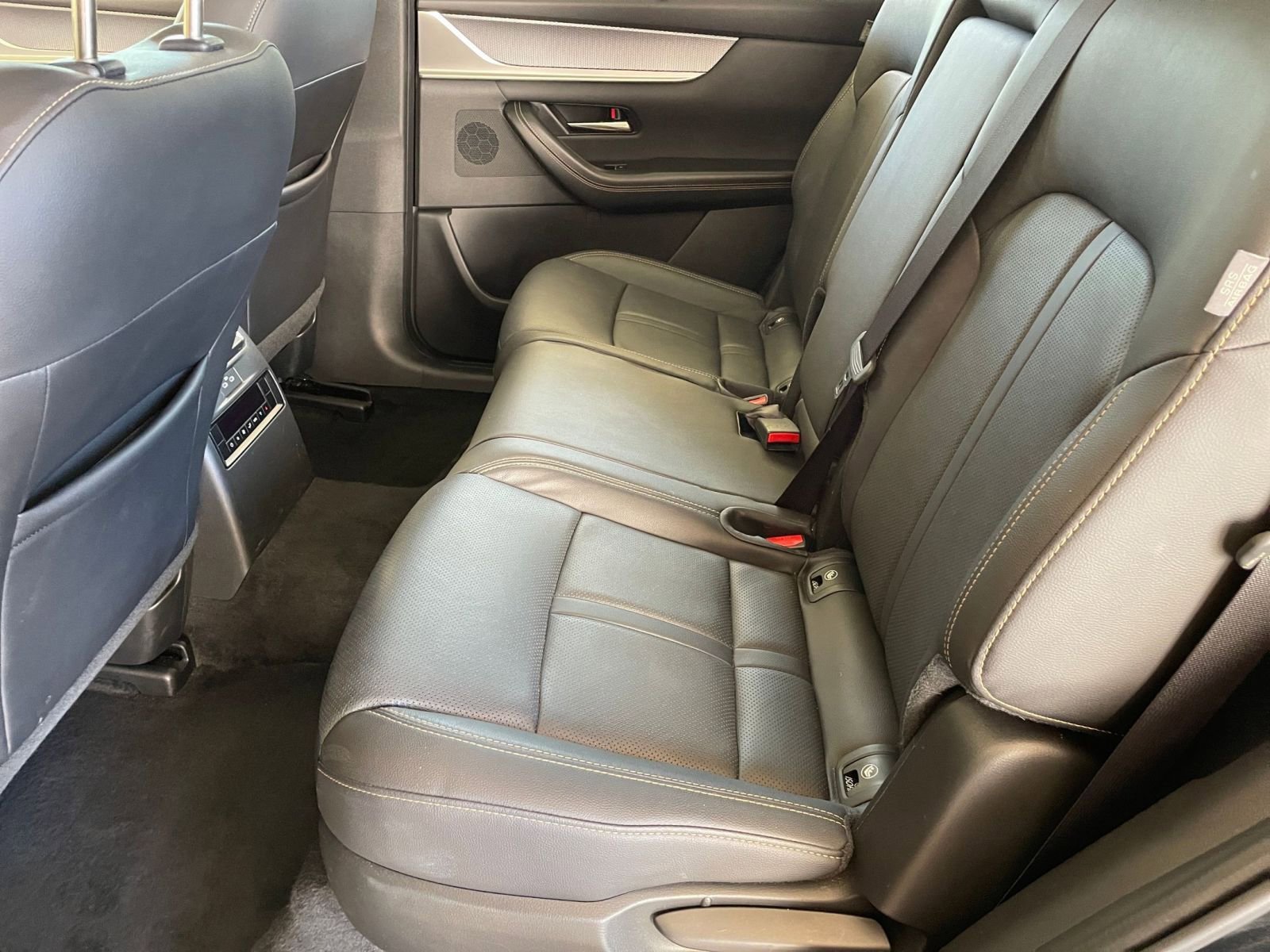 Thumbnail: 2025 Mazda CX-70 - 24