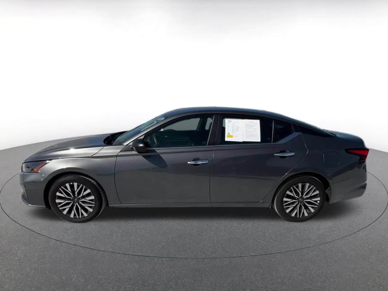 Thumbnail: 2025 Nissan Altima - 7