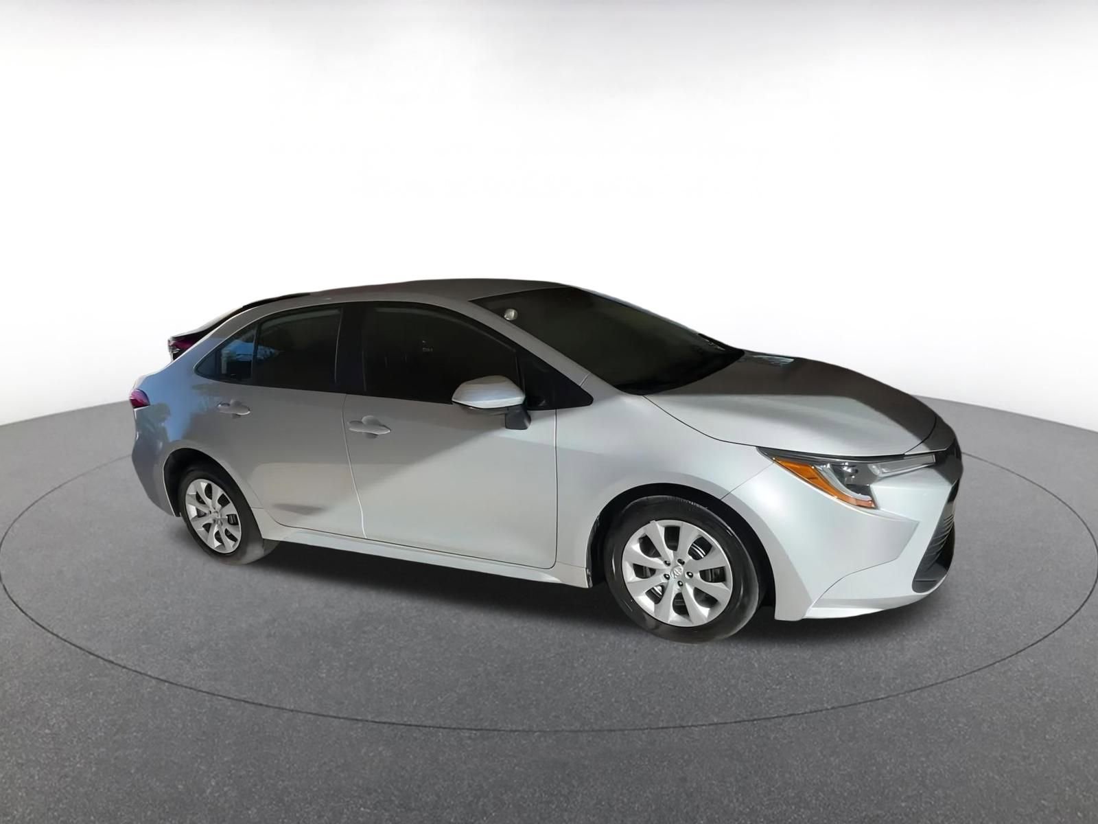 Thumbnail: 2025 Toyota Corolla - 2