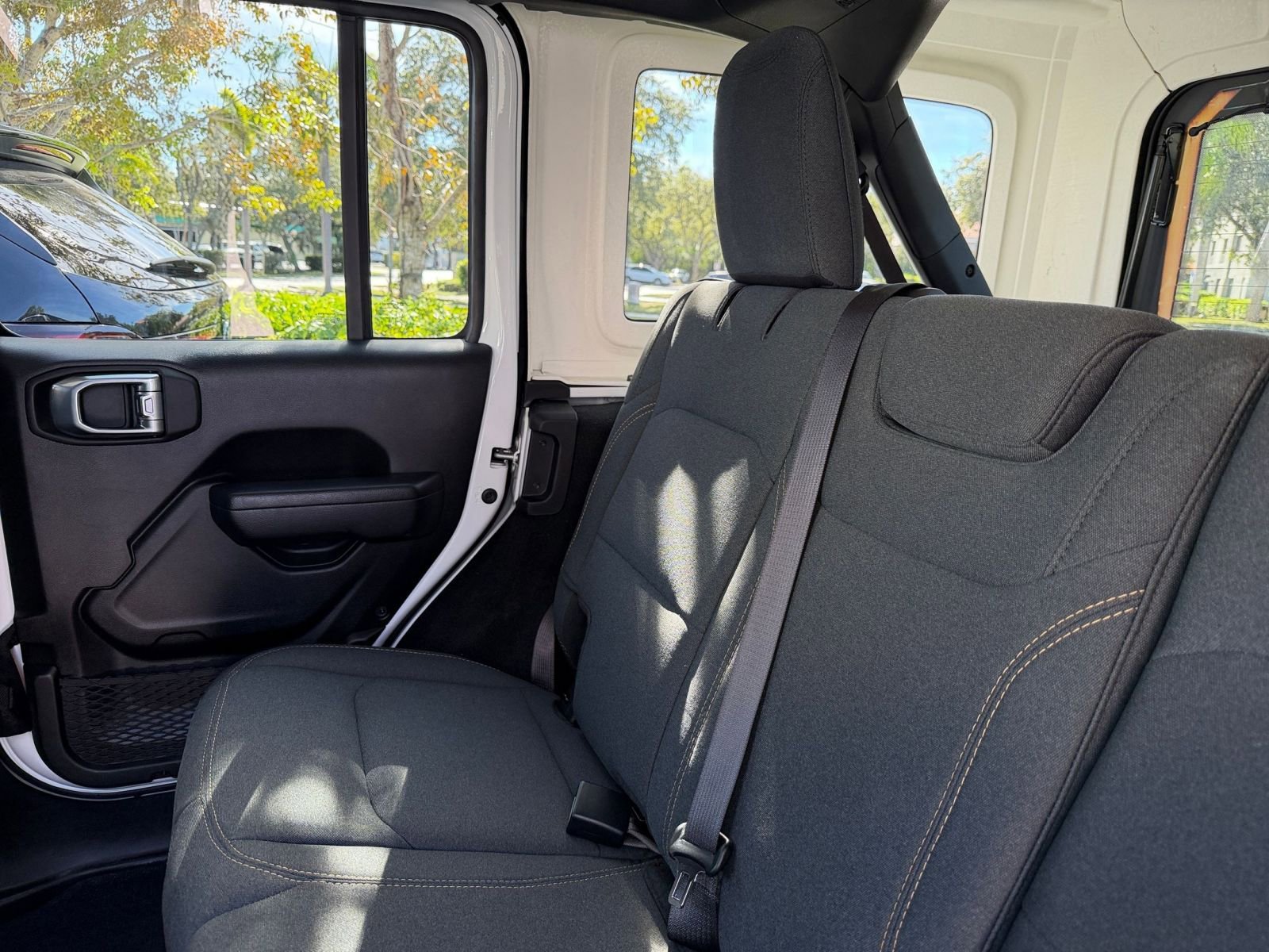 Thumbnail: 2025 Jeep Wrangler - 33