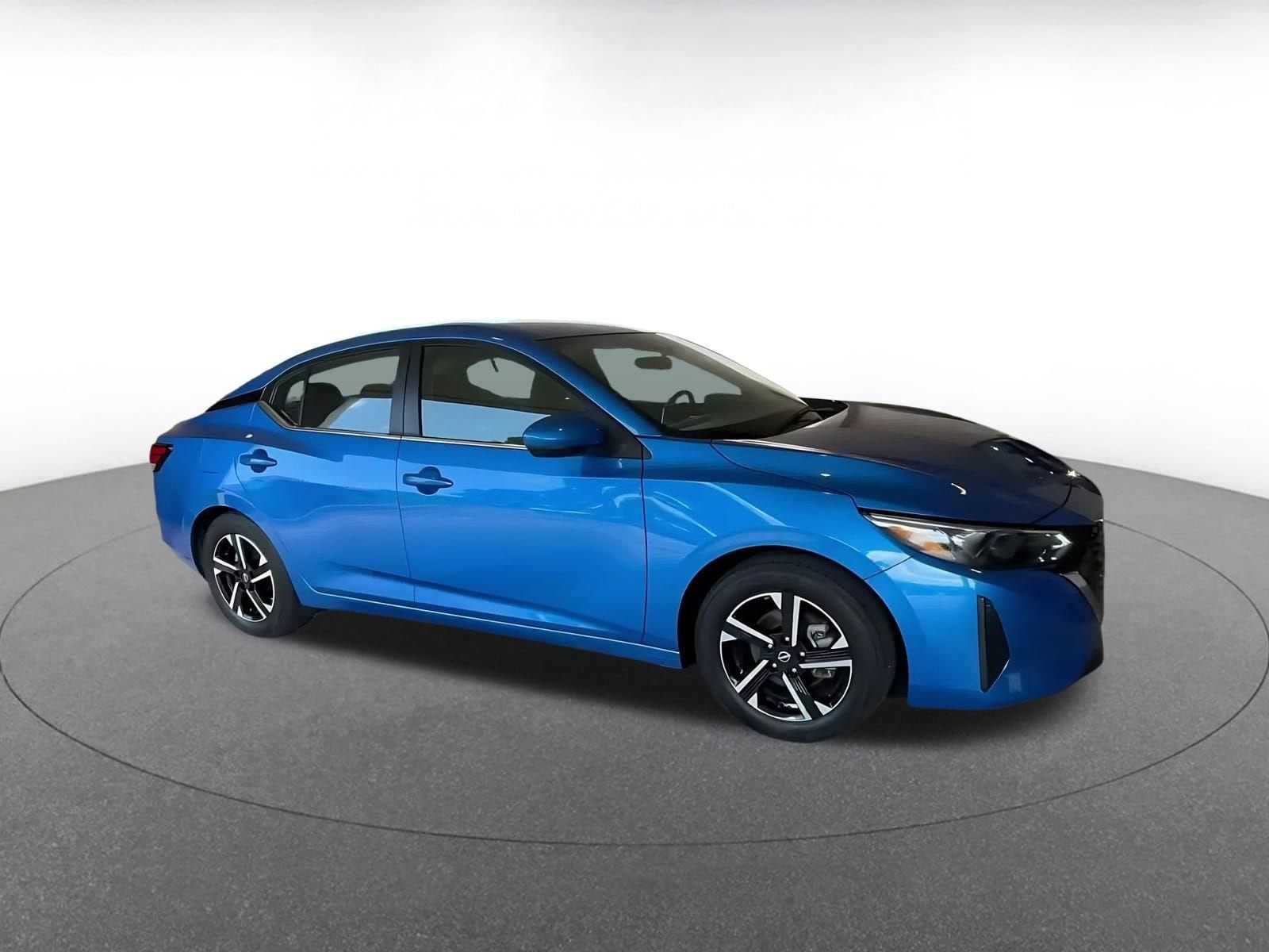 Thumbnail: 2025 Nissan Sentra - 2