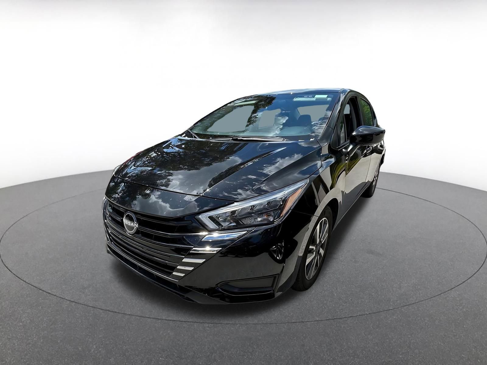 Thumbnail: 2025 Nissan Versa - 3