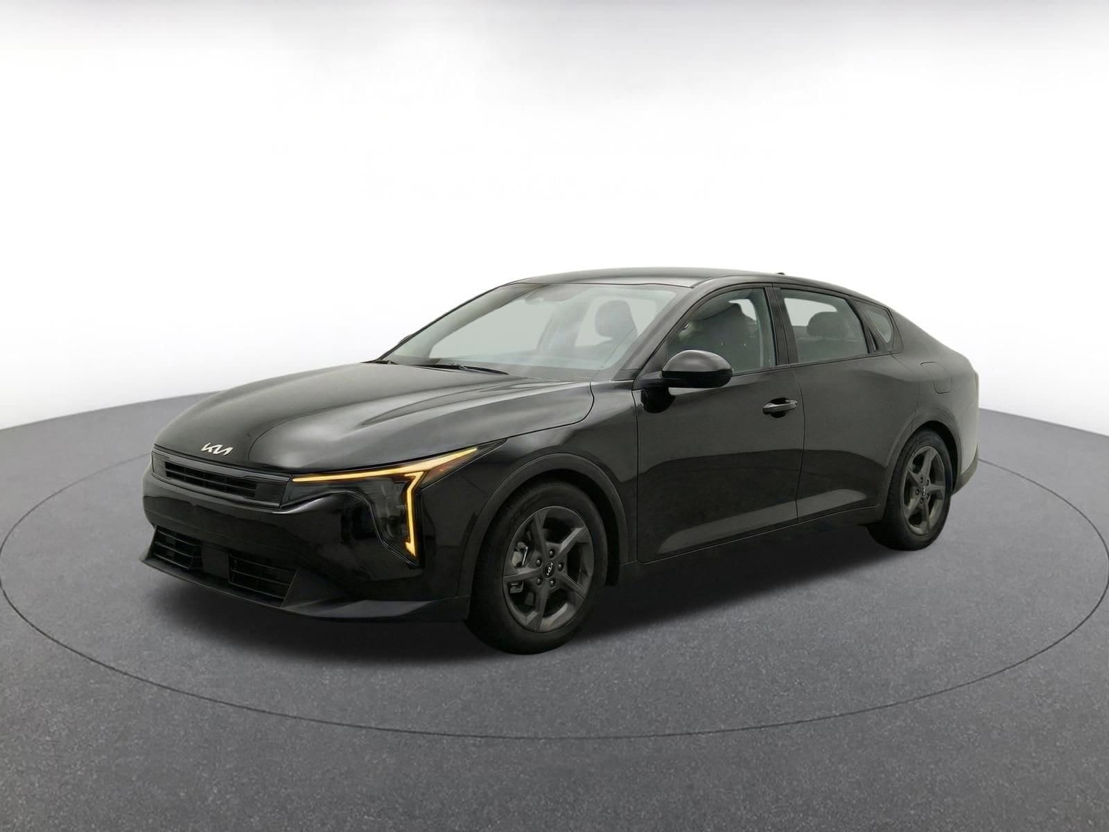 Thumbnail: 2025 Kia K4 - 4