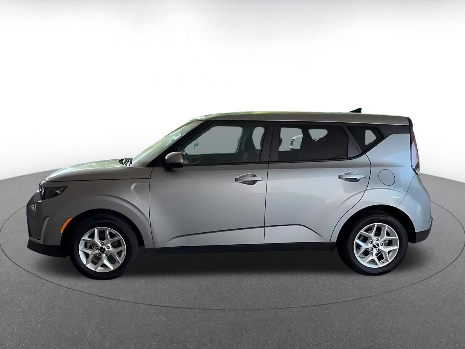2025 Kia Soul LX - Photo 7