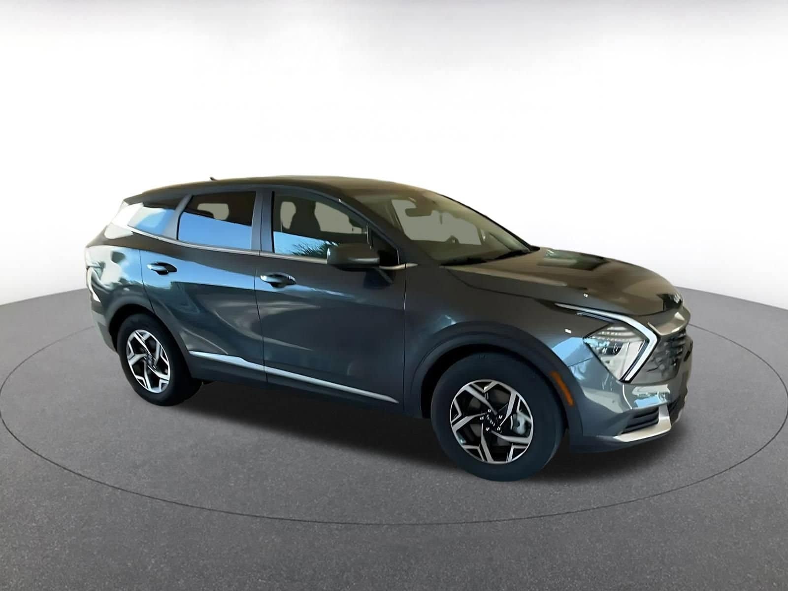 Thumbnail: 2025 Kia Sportage - 2