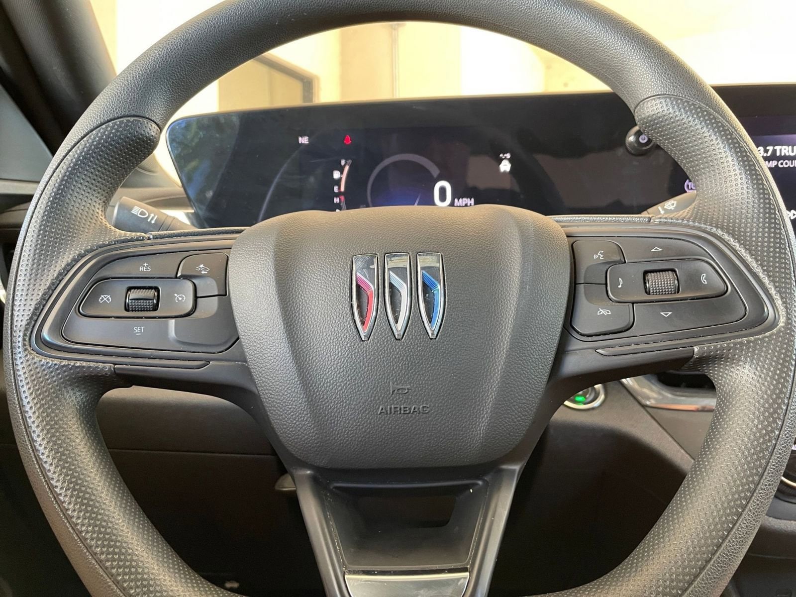 Thumbnail: 2025 Buick Envista - 25