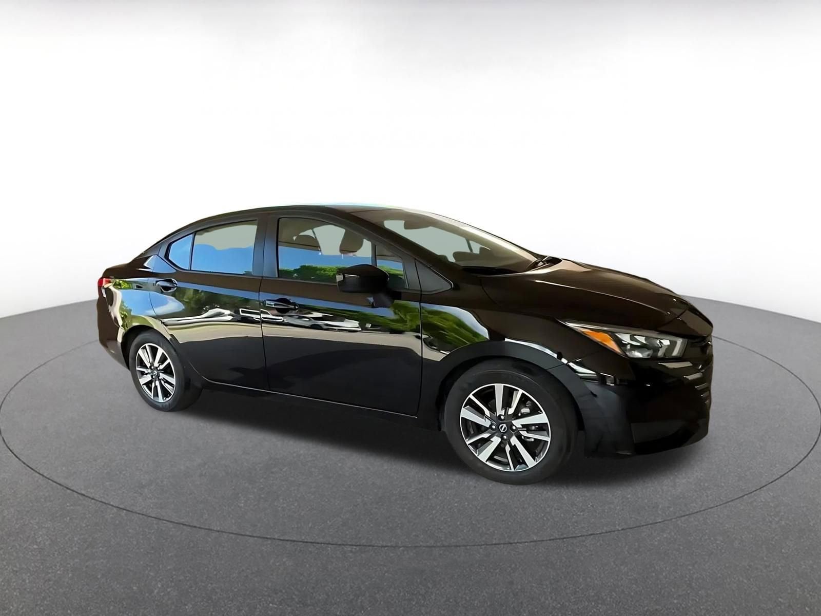 Thumbnail: 2025 Nissan Versa - 2