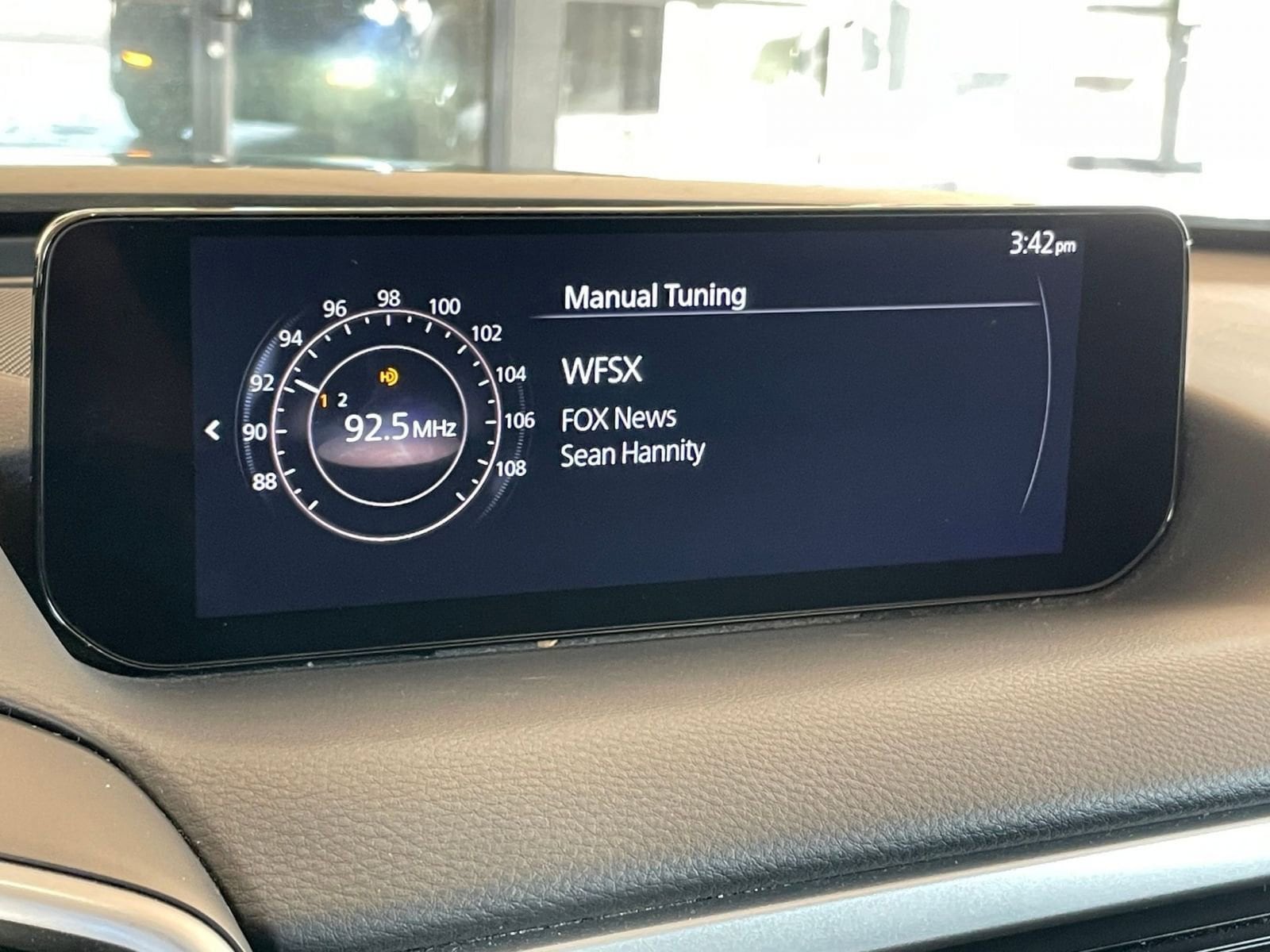 Thumbnail: 2025 Mazda CX-50 - 21