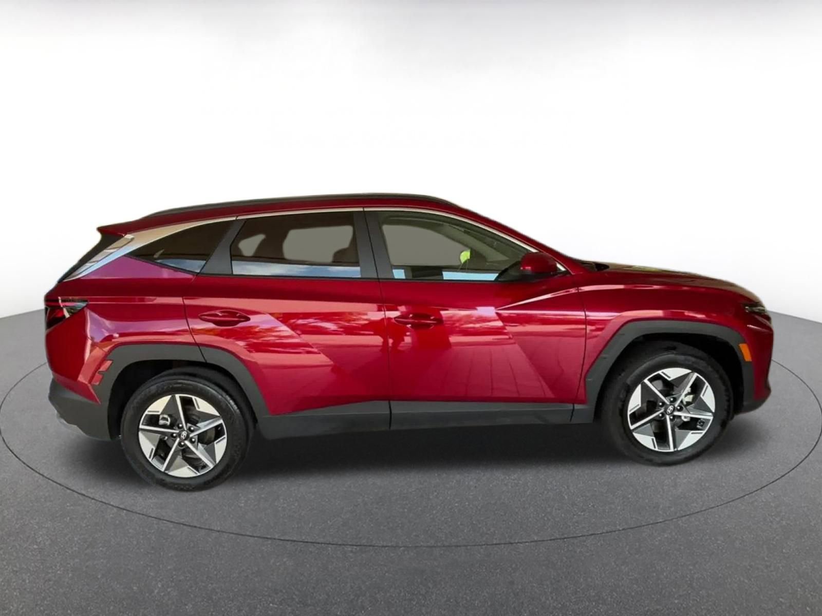 Thumbnail: 2025 Hyundai Tucson - 16