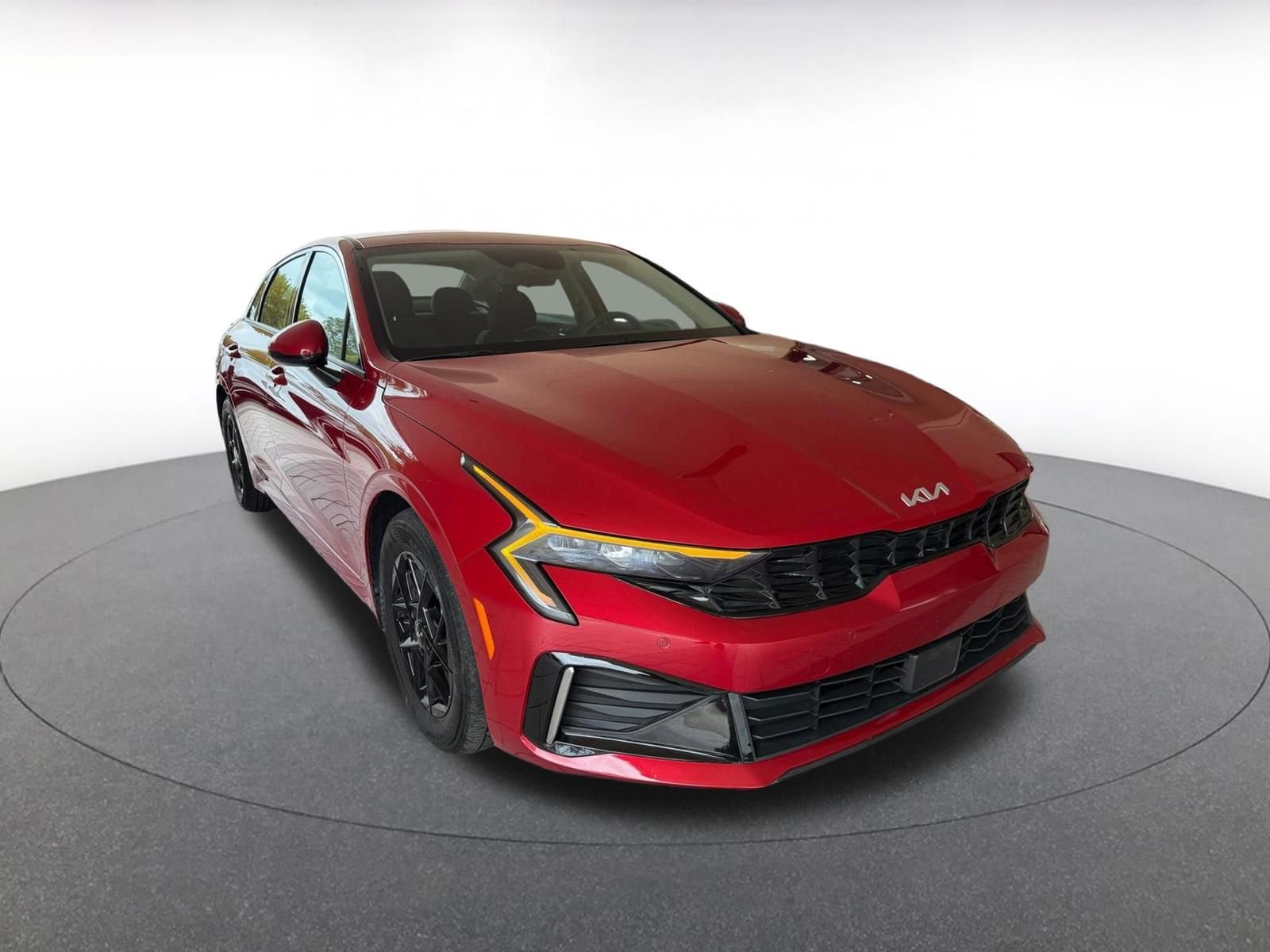 Thumbnail: 2025 Kia K5 - 1