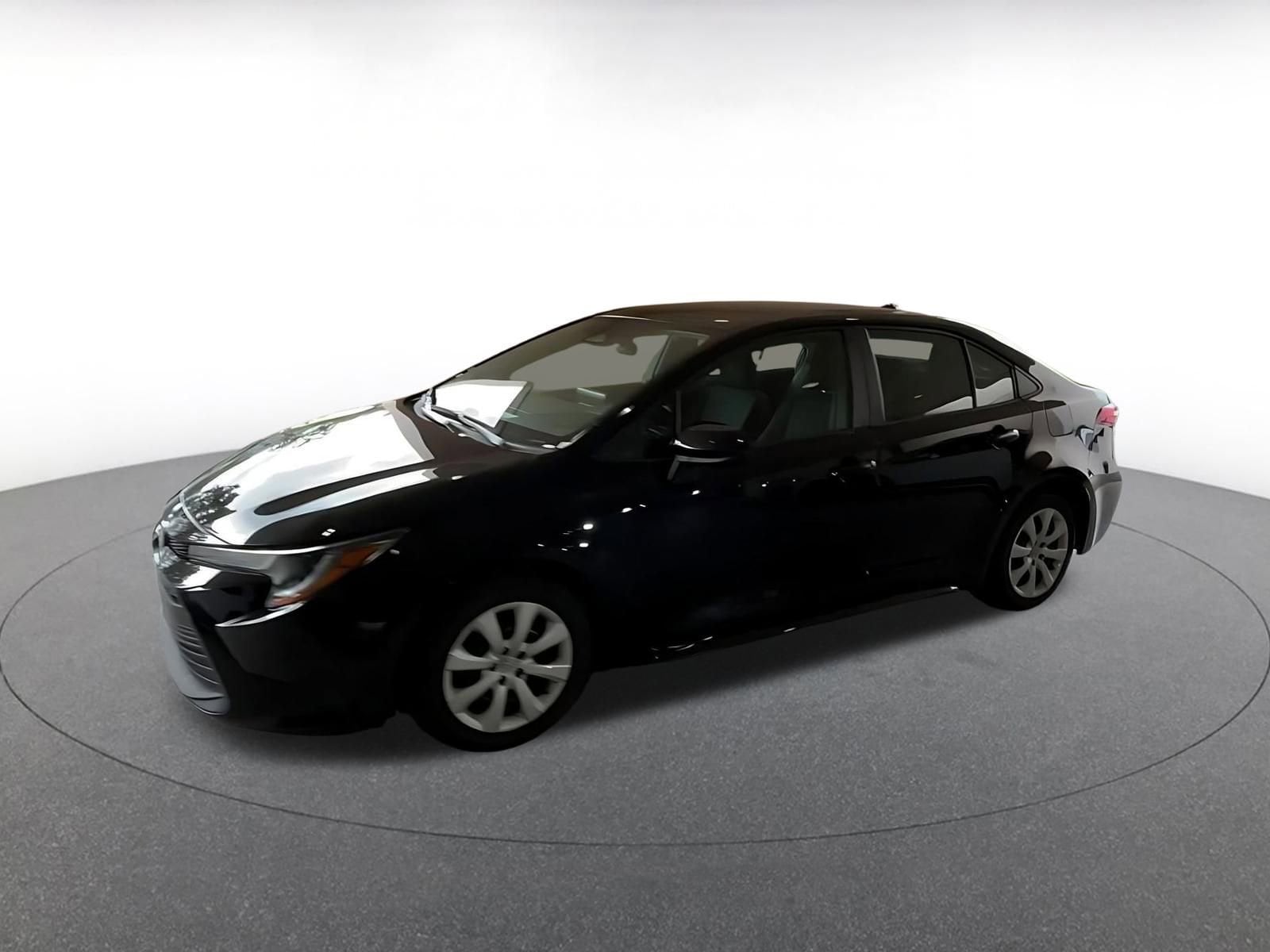 Thumbnail: 2023 Toyota Corolla - 8