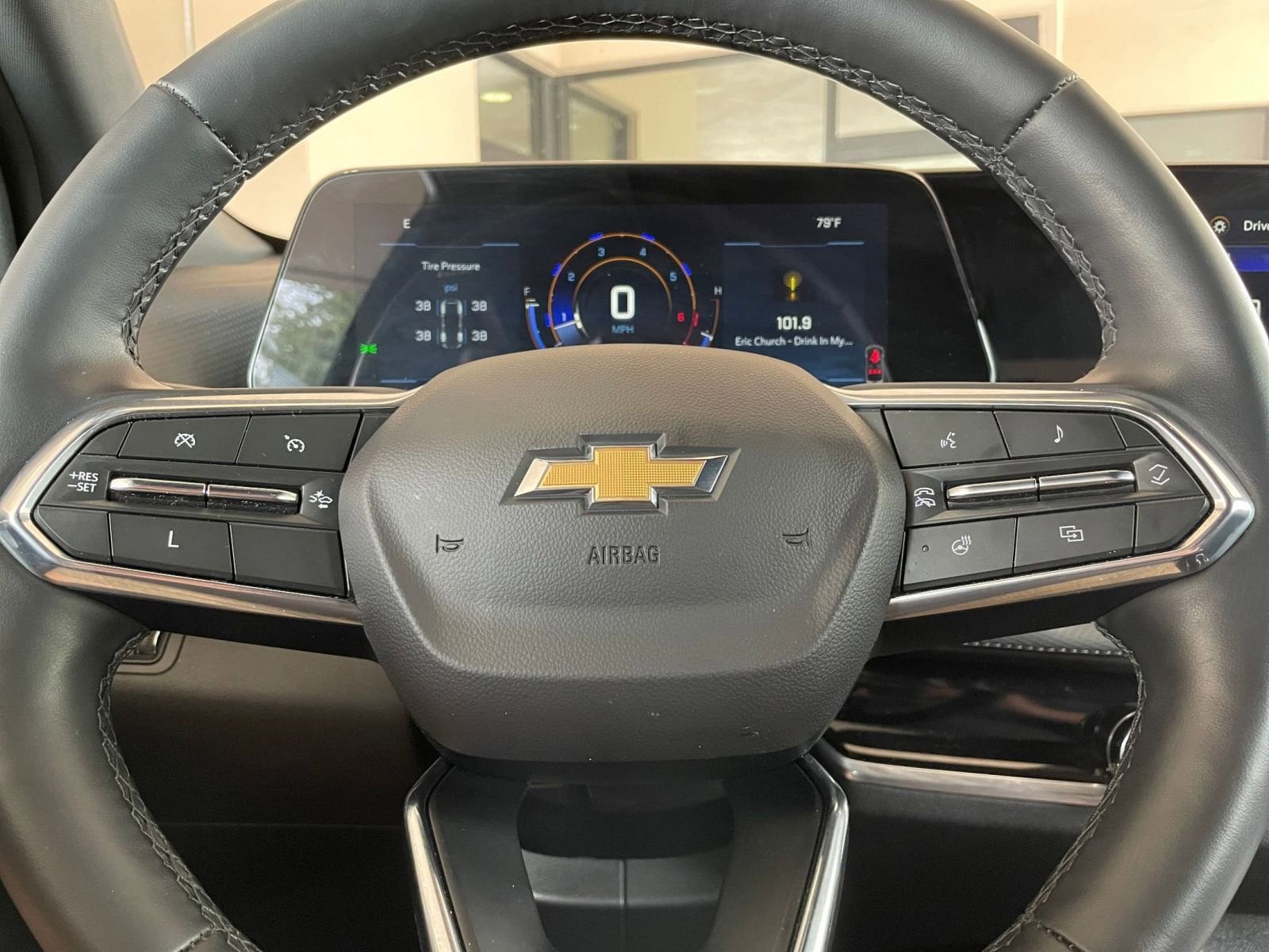 Thumbnail: 2025 Chevrolet Equinox - 27