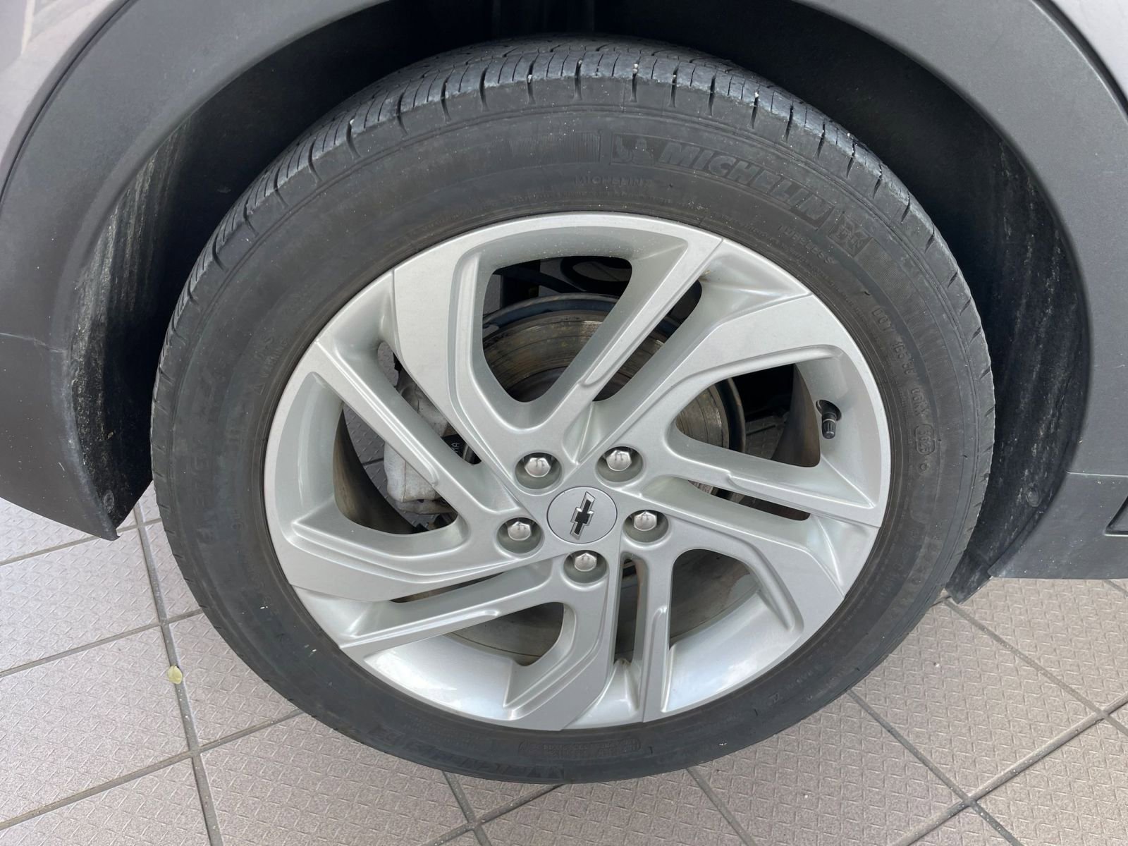 Thumbnail: 2023 Chevrolet Bolt EV - 32
