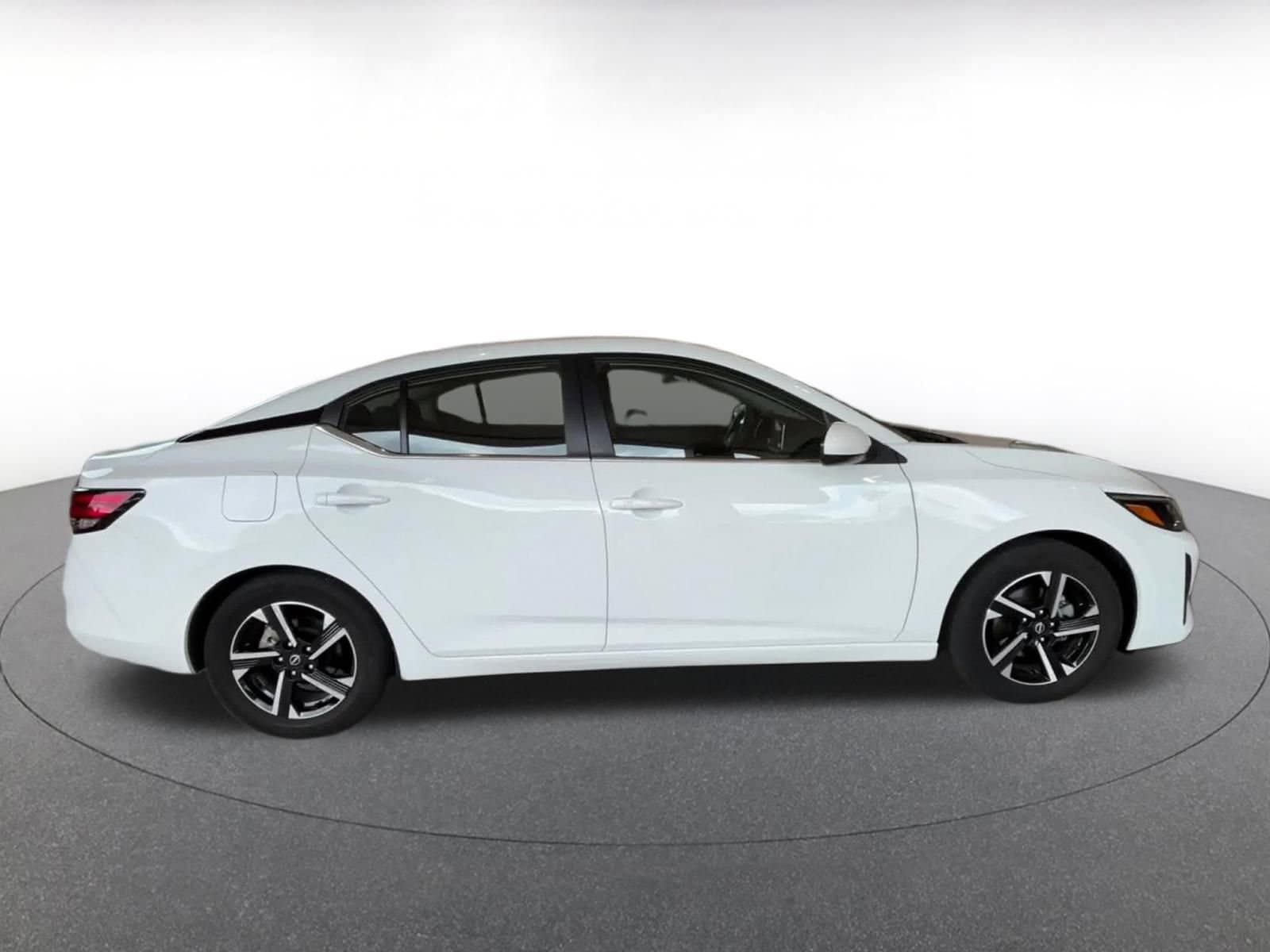 Thumbnail: 2025 Nissan Sentra - 16