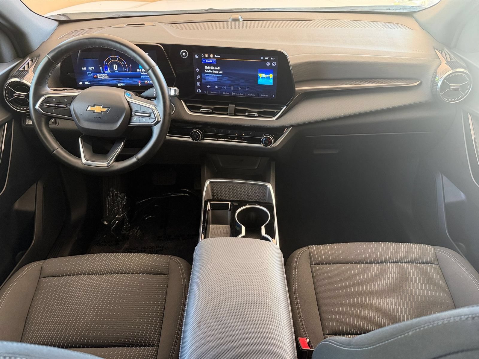 Thumbnail: 2025 Chevrolet Equinox - 32