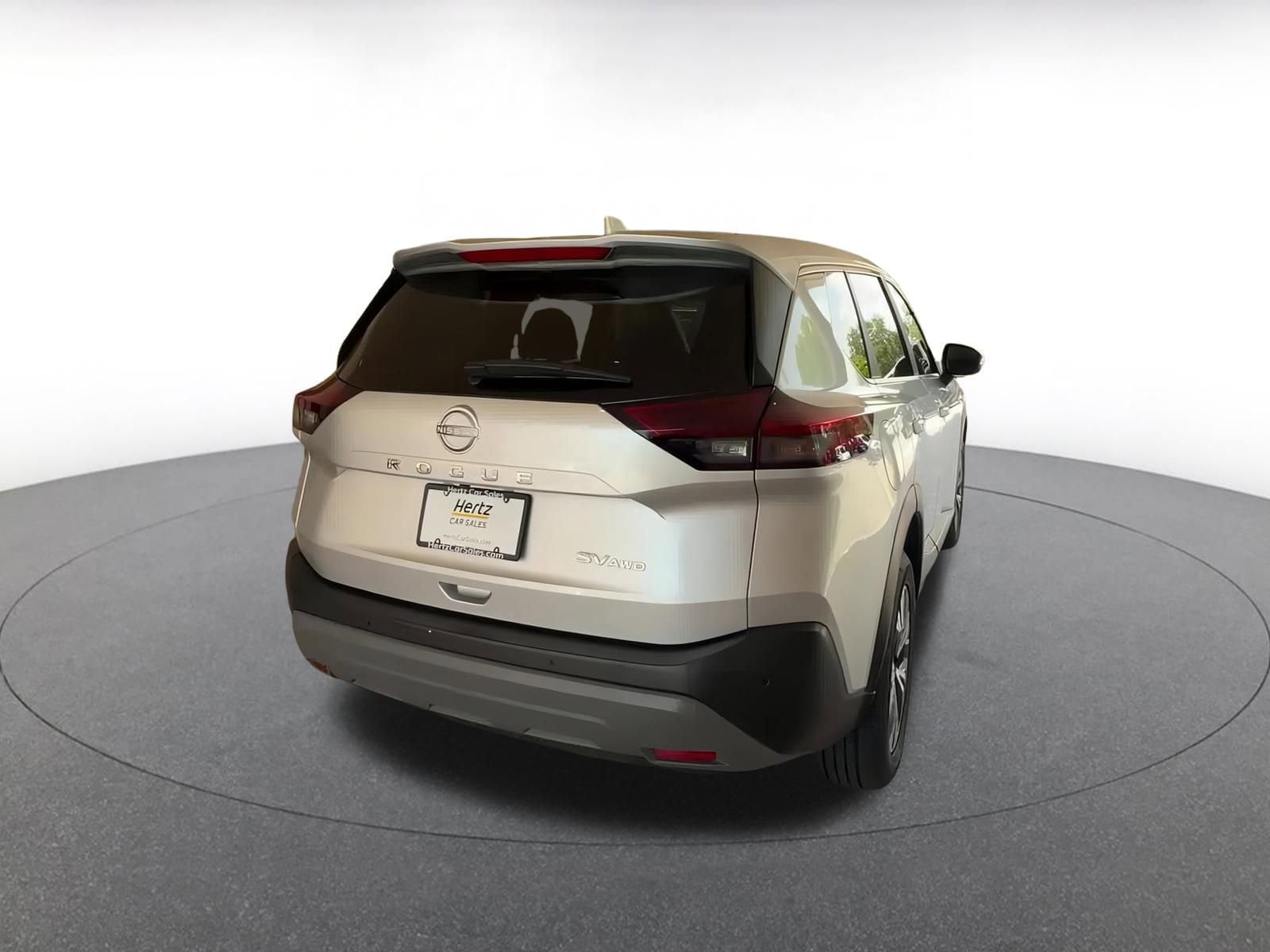 2023 Nissan Rogue SV 11