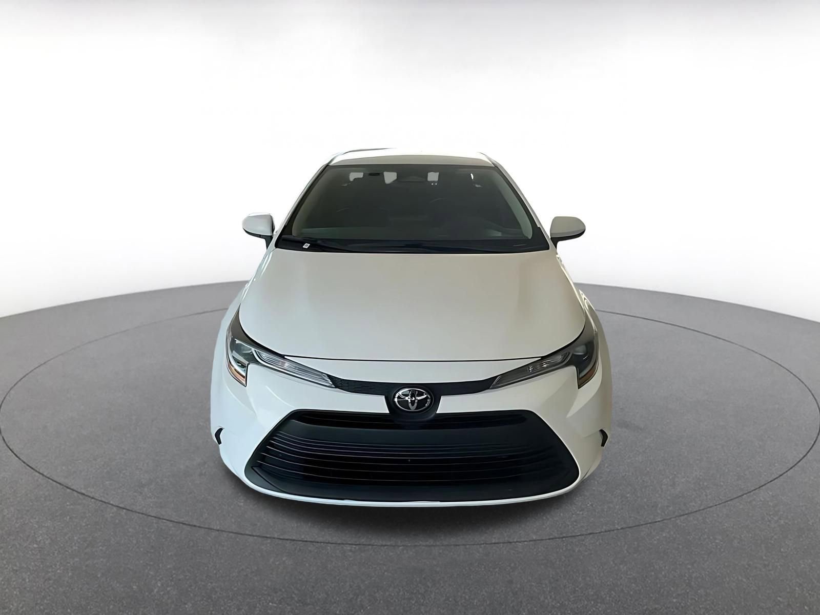 Thumbnail: 2025 Toyota Corolla - 4