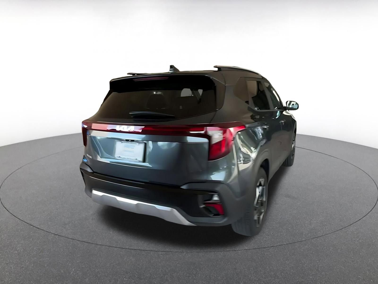 Thumbnail: 2025 Kia Seltos - 14