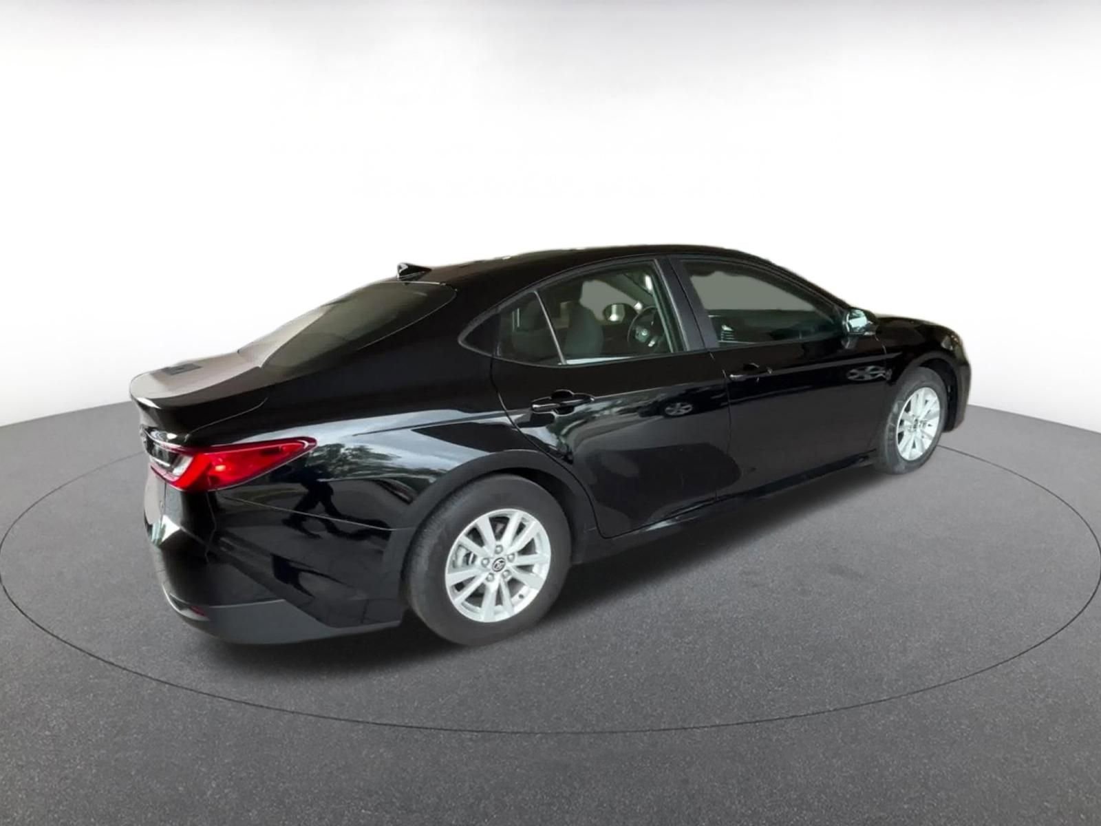 Thumbnail: 2025 Toyota Camry - 12