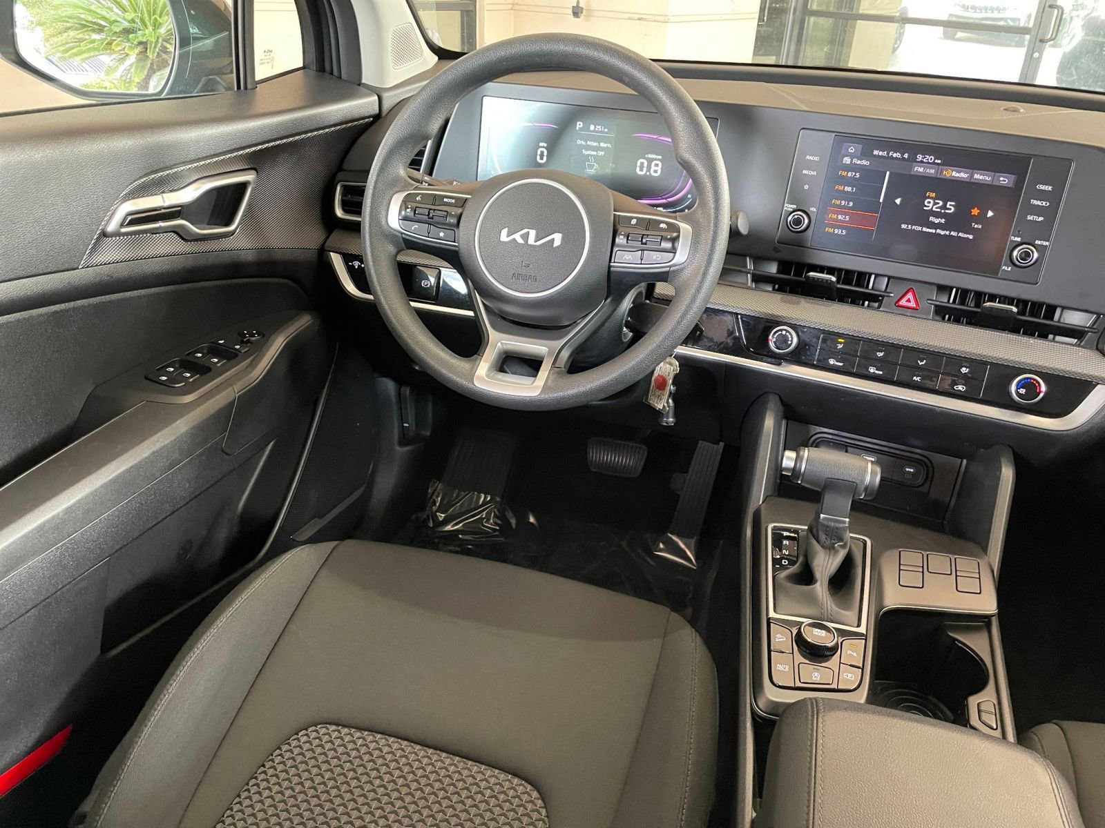 Thumbnail: 2025 Kia Sportage - 33