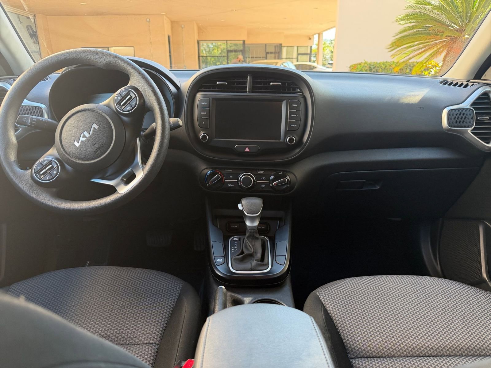 Thumbnail: 2025 Kia Soul - 27