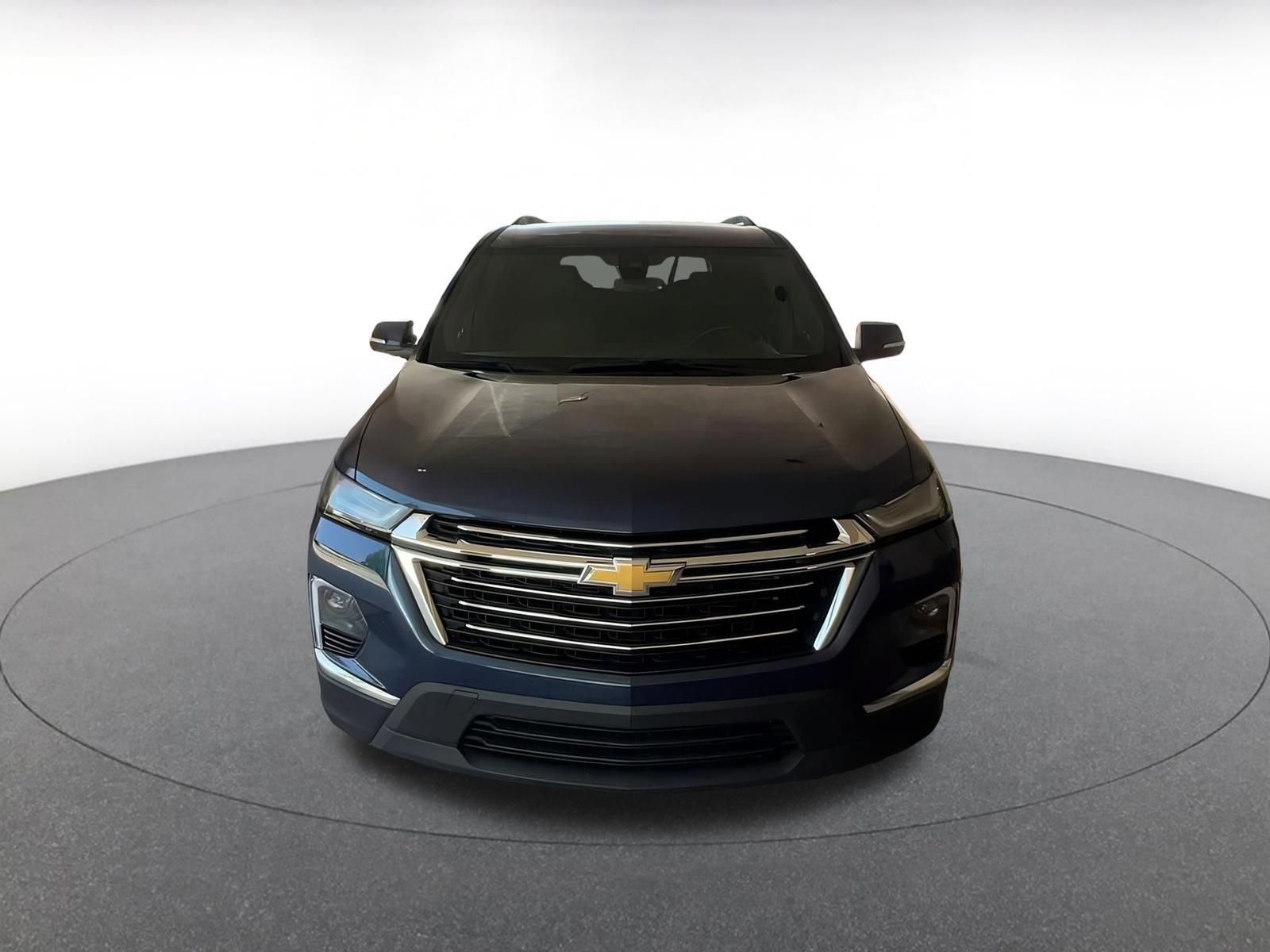 Thumbnail: 2023 Chevrolet Traverse - 4