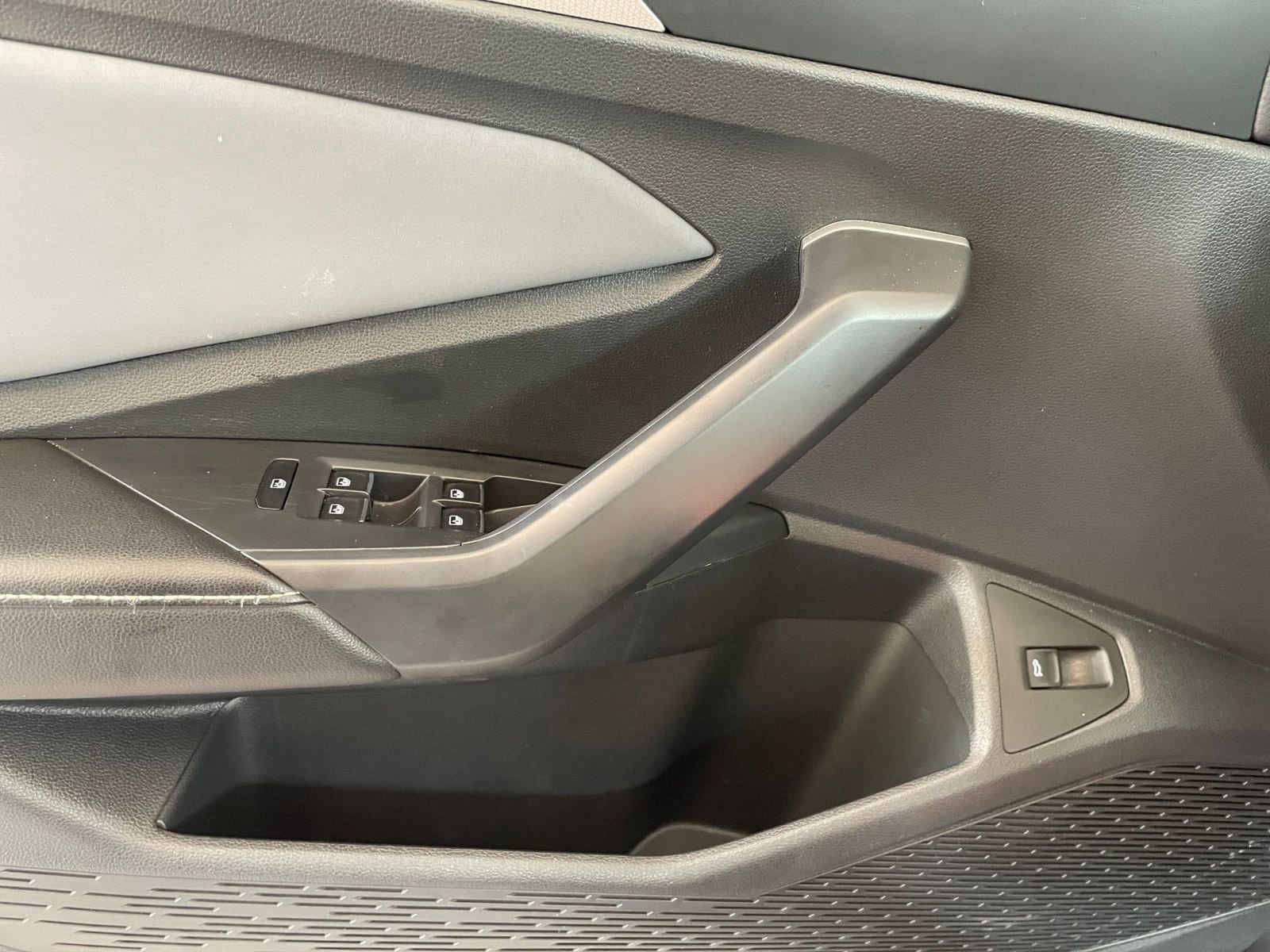 Thumbnail: 2025 Volkswagen Jetta - 20