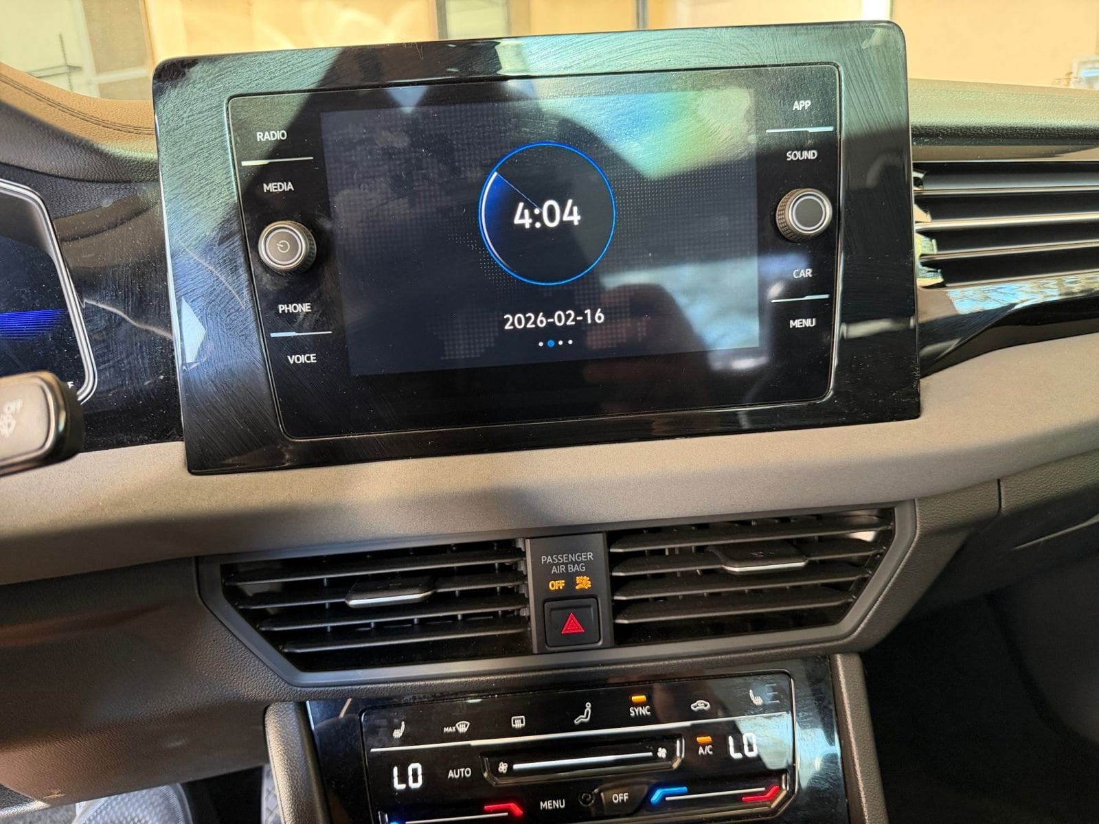 Thumbnail: 2025 Volkswagen Jetta - 17