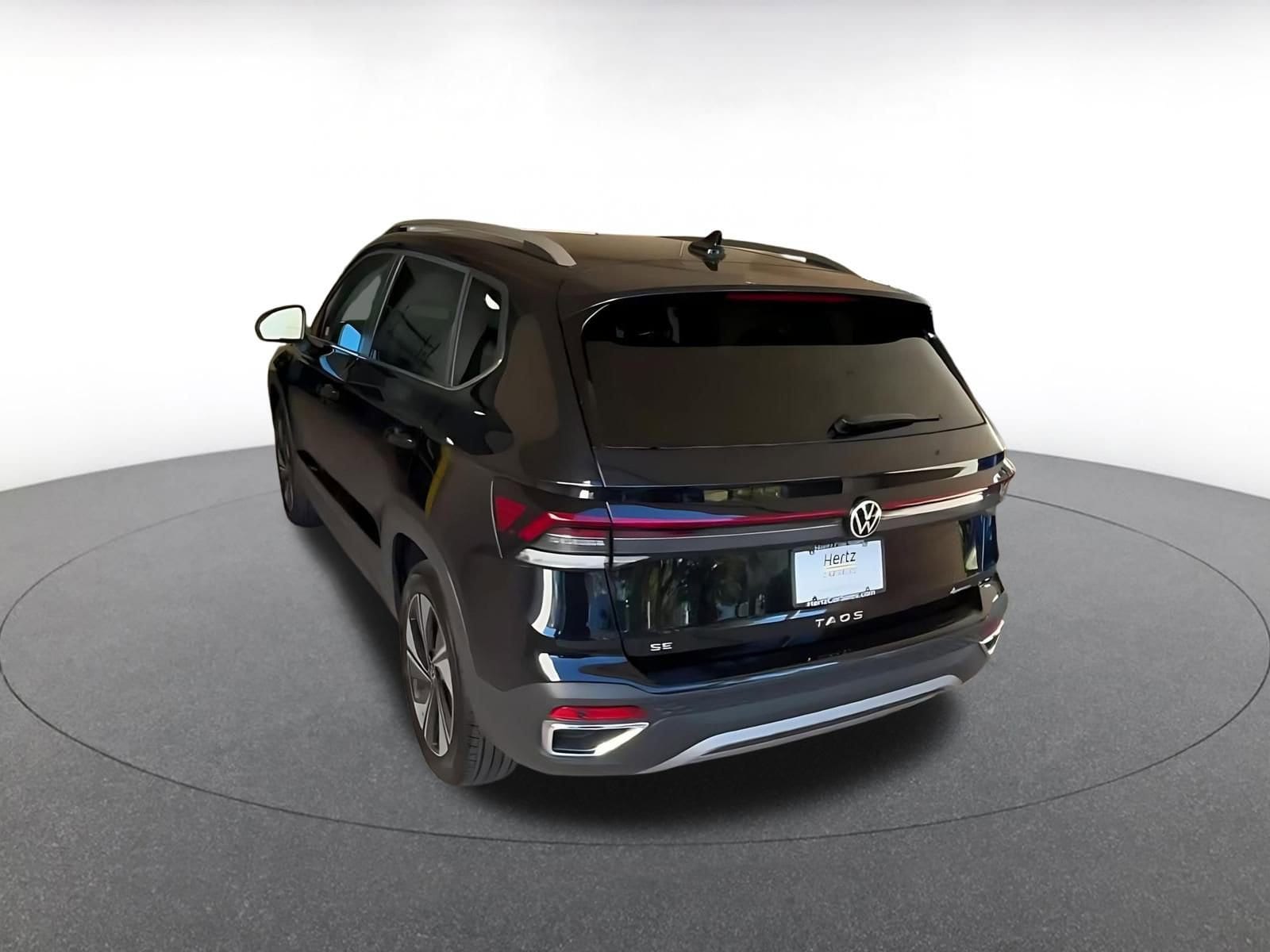 Thumbnail: 2025 Volkswagen Taos - 11