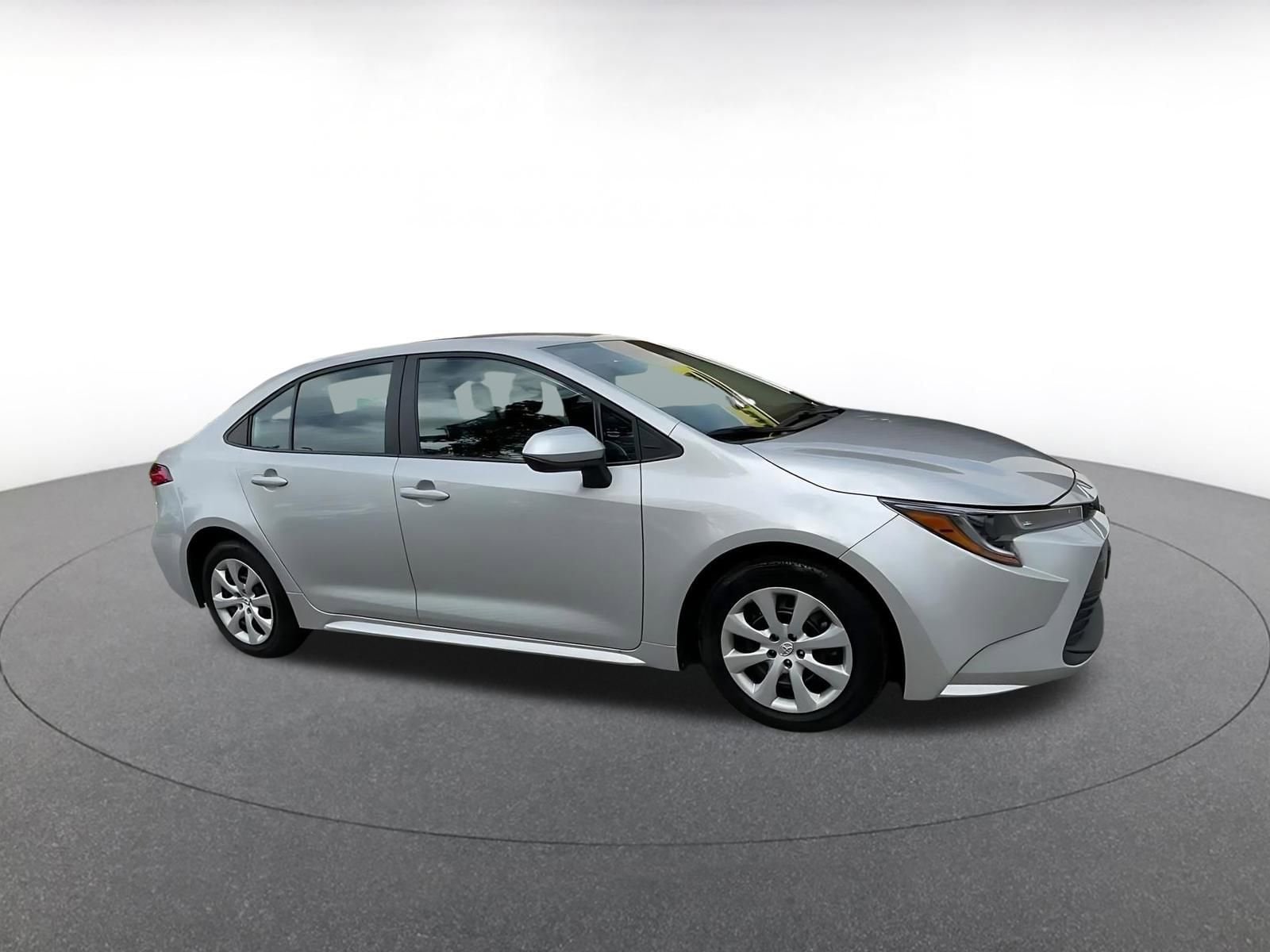 Thumbnail: 2025 Toyota Corolla - 2